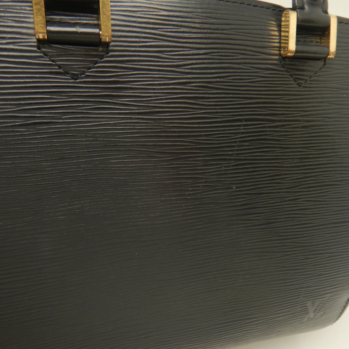 Louis Vuitton Noir Epi Leather Handbag (Pre-Owned)