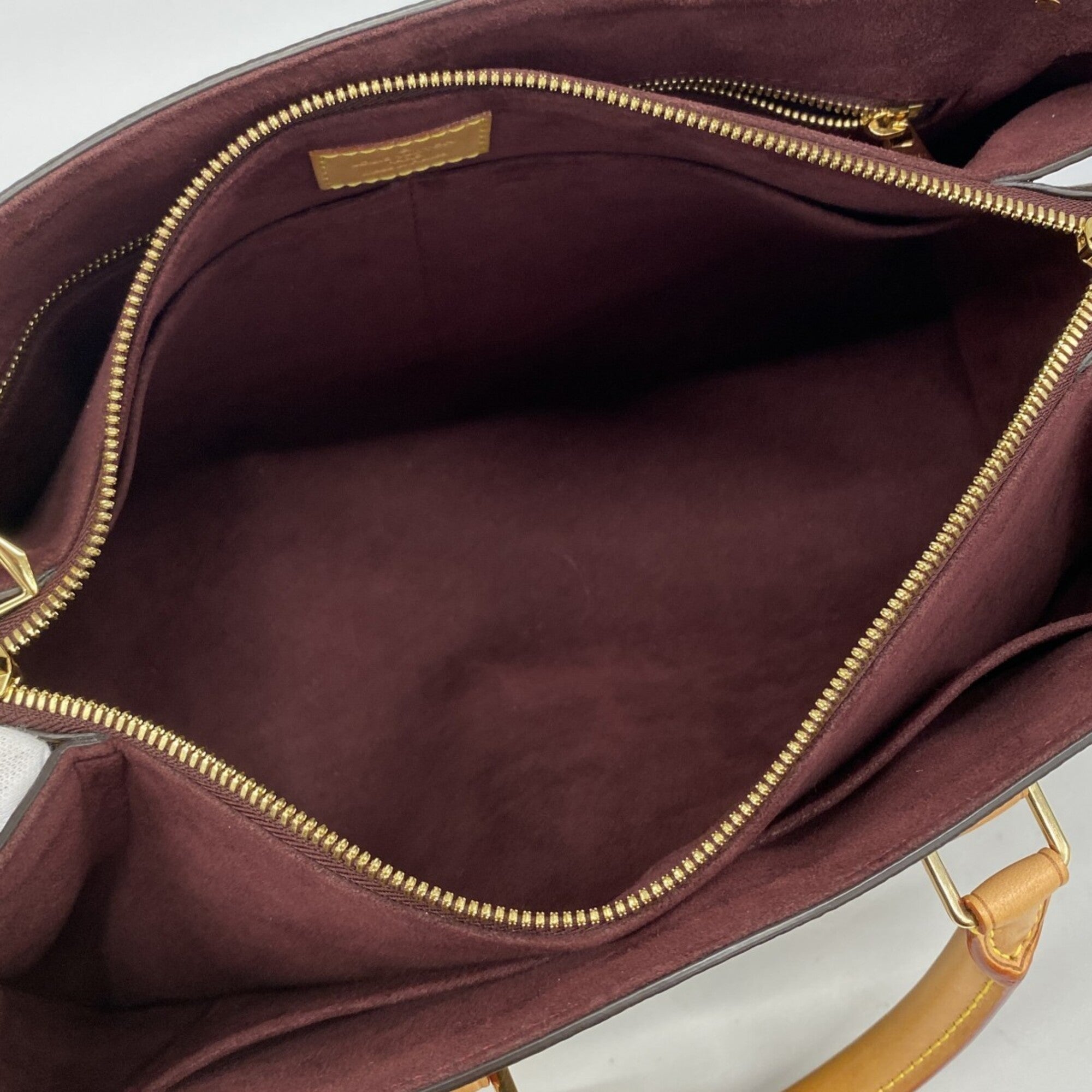 Louis Vuitton Brown Handbag (Pre-Owned)