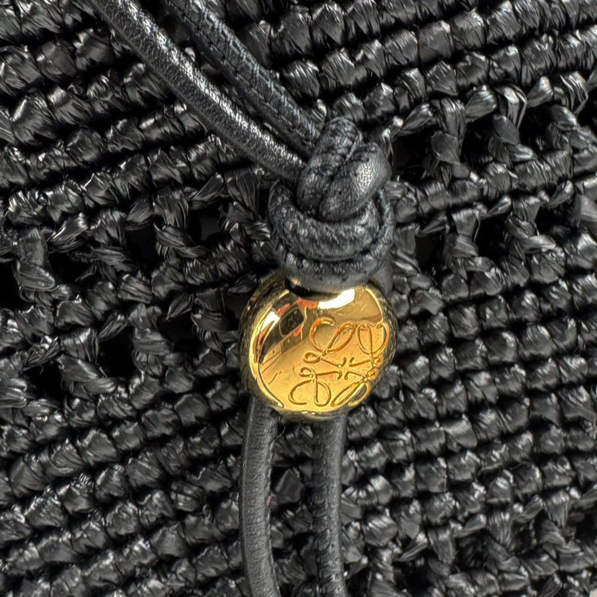 Loewe Black Raffia Shoulder Bag (Pre-Owned)