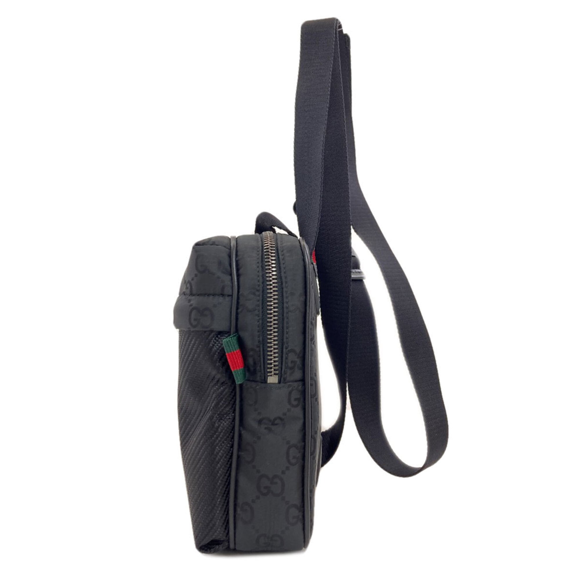 Gucci Black Nylon Shoulder Bag (Pre-Owned)