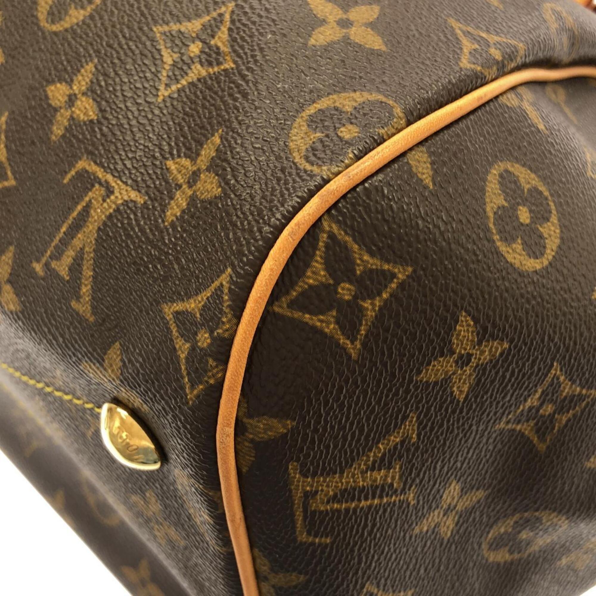 Louis Vuitton Marron Coated Canvas Shoulder Bag (Pre-Owned)