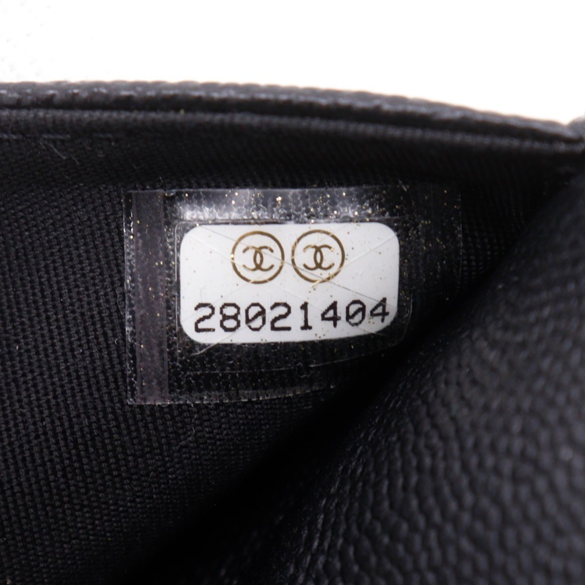 Chanel Black Grained Calfskin Shoulder Bag (Pre-Owned)
