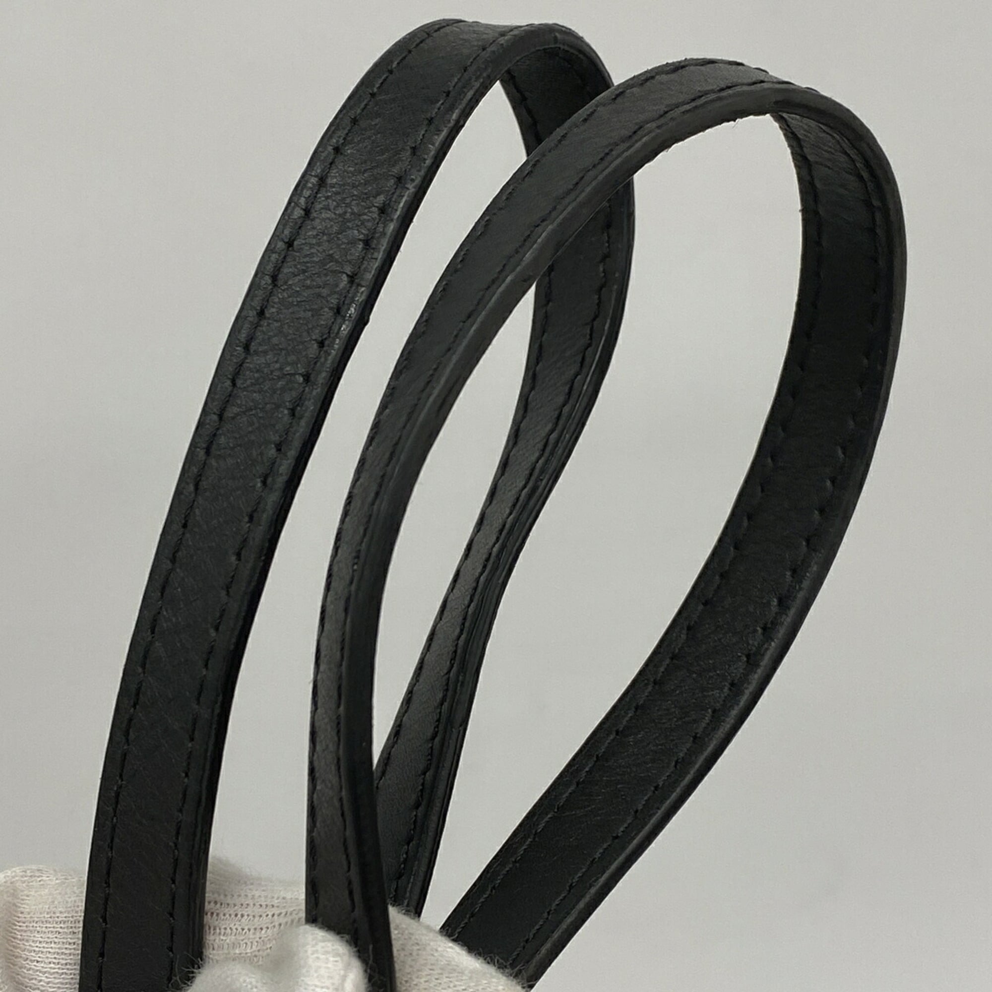 Louis Vuitton Noir Tote Bag (Pre-Owned)