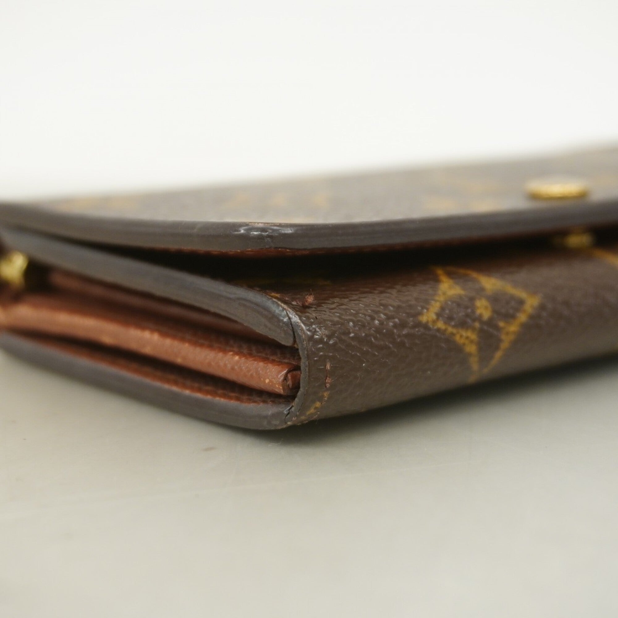 Louis Vuitton Brown Wallet (Bi-Fold) (Pre-Owned)