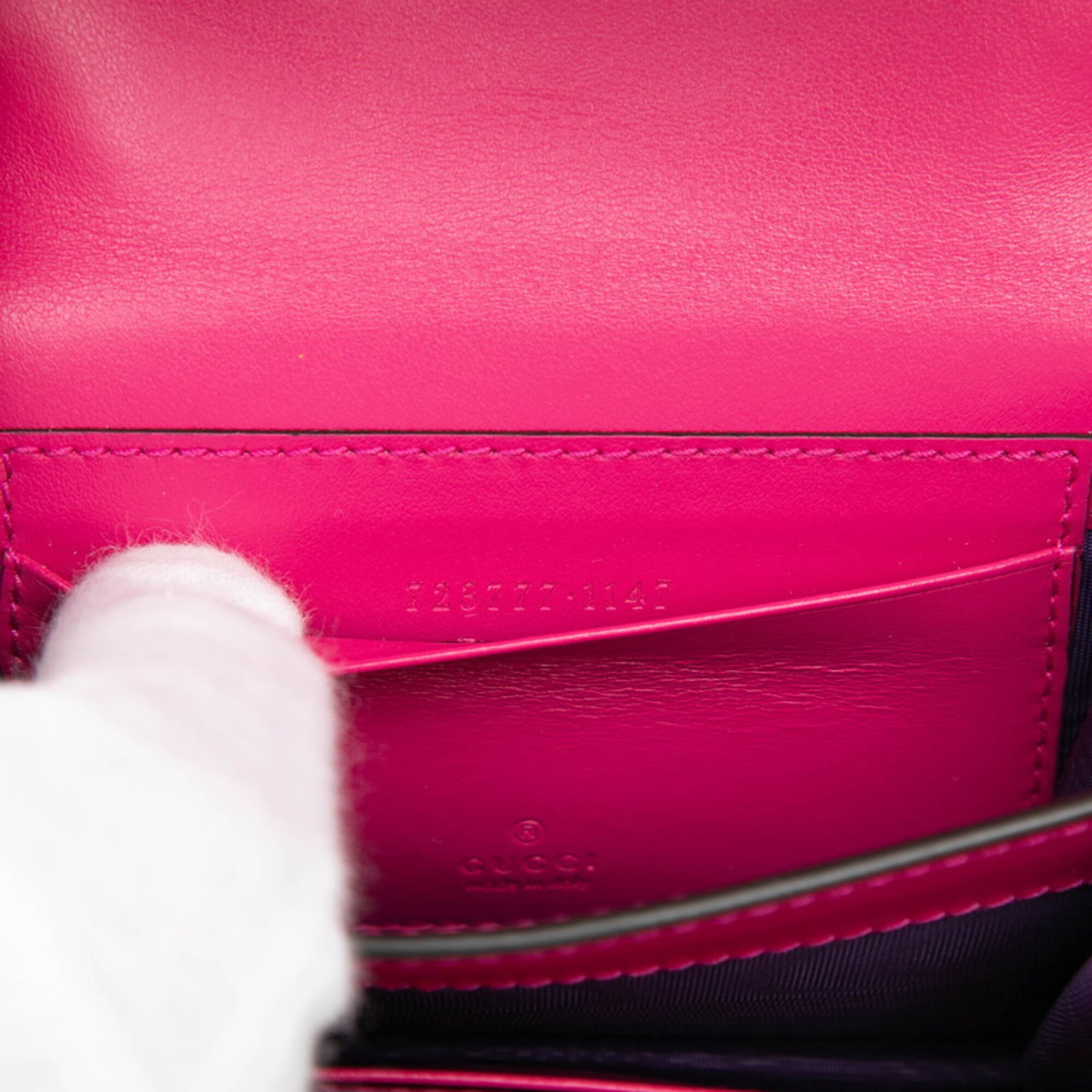 Gucci Gg Marmont Pink Nylon Leather Handbag Shoulder Bag (Pre-Owned)