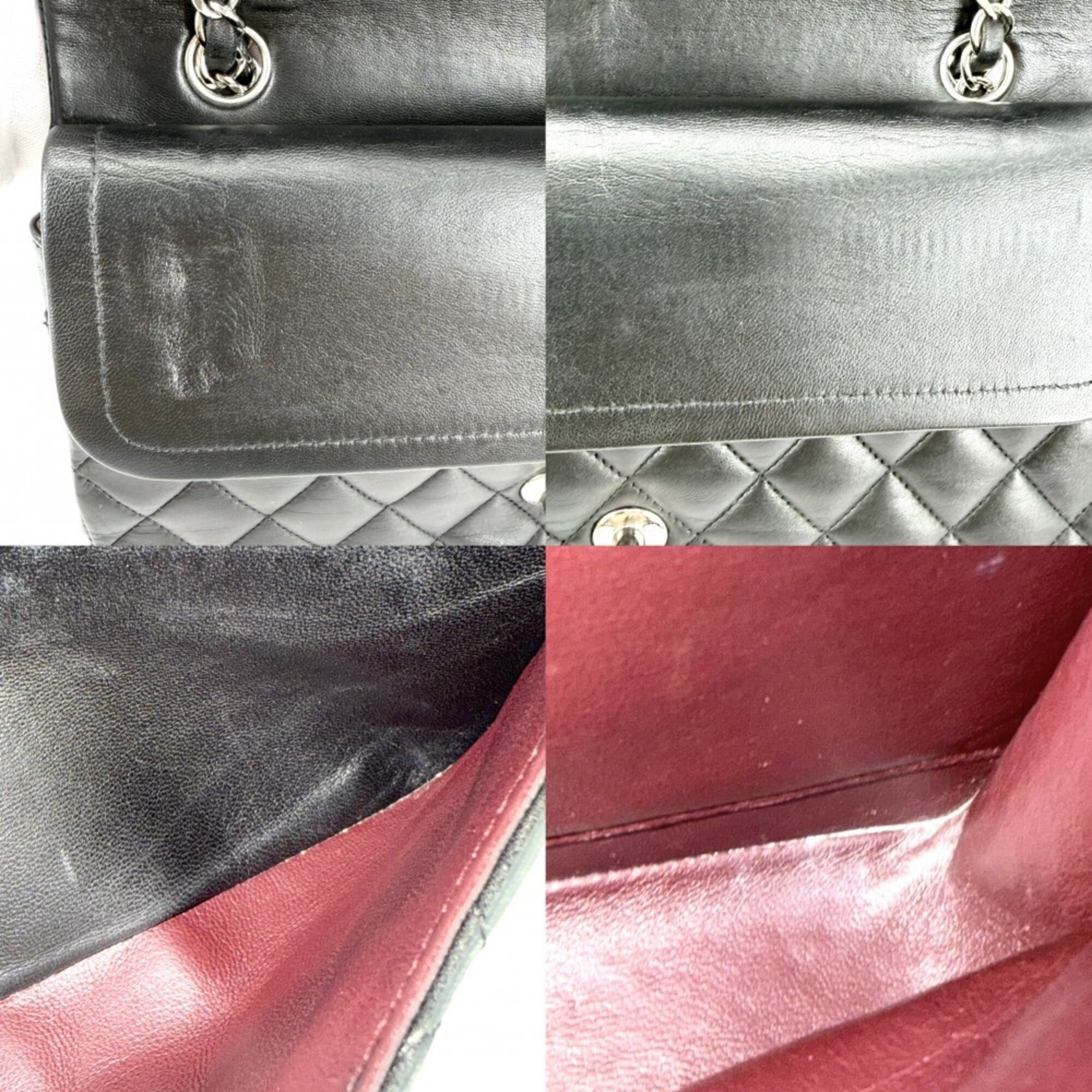 Chanel Black Leather Shoulder Bag (Pre-Owned)