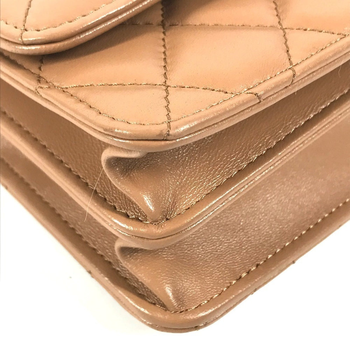 Chanel Light Brown Leather Handbag Shoulder Bag (Pre-Owned)