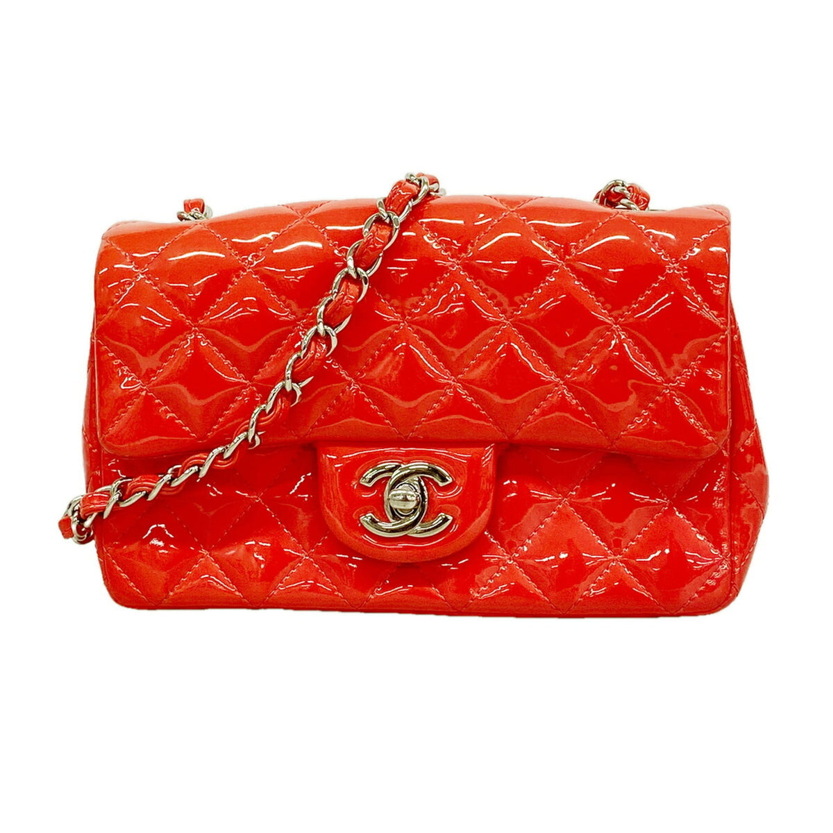 Chanel Red Color Patent Leather Shoulder Bag (Pre-Owned)