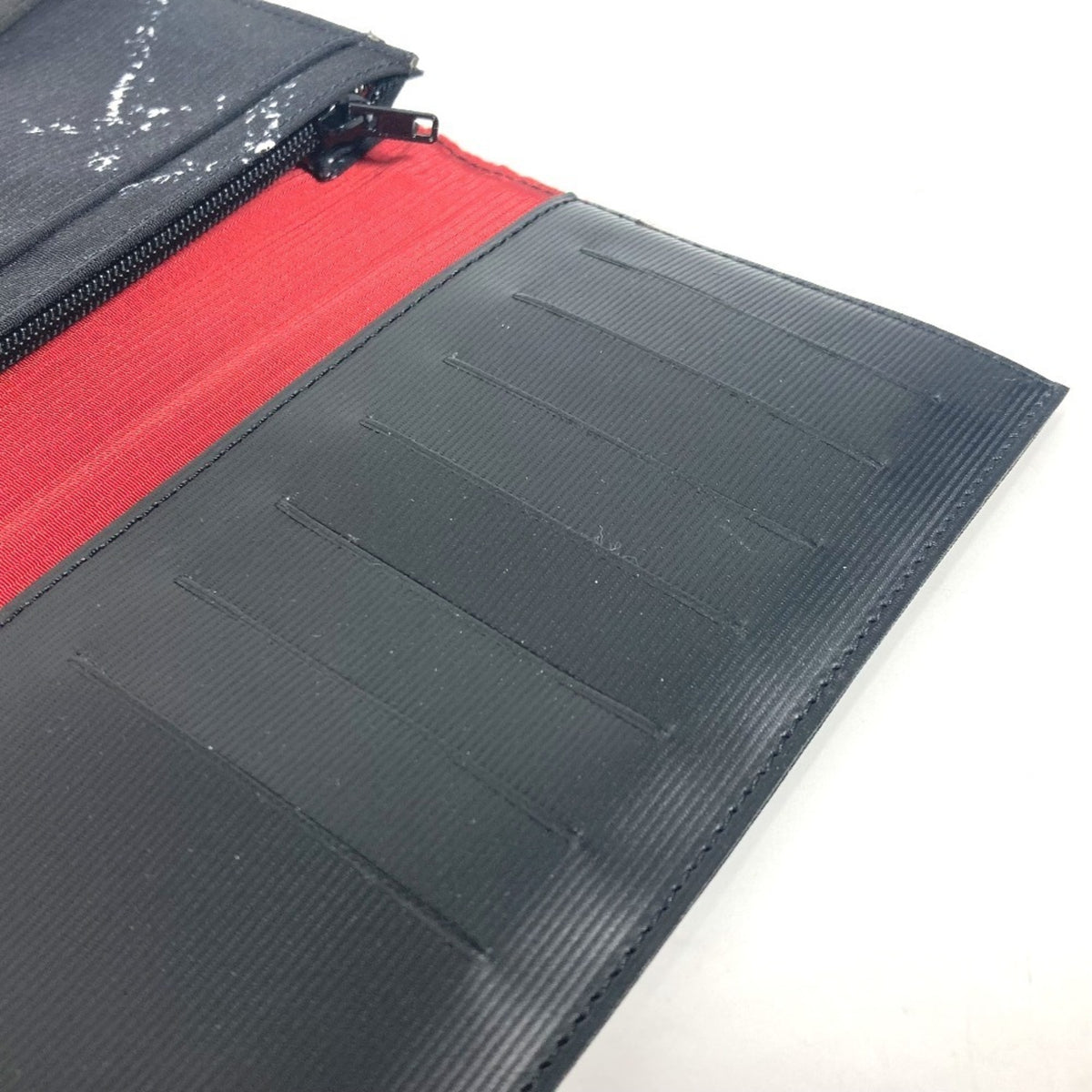 Chanel Black Nylon Long Wallet (Bi-Fold) (Pre-Owned)