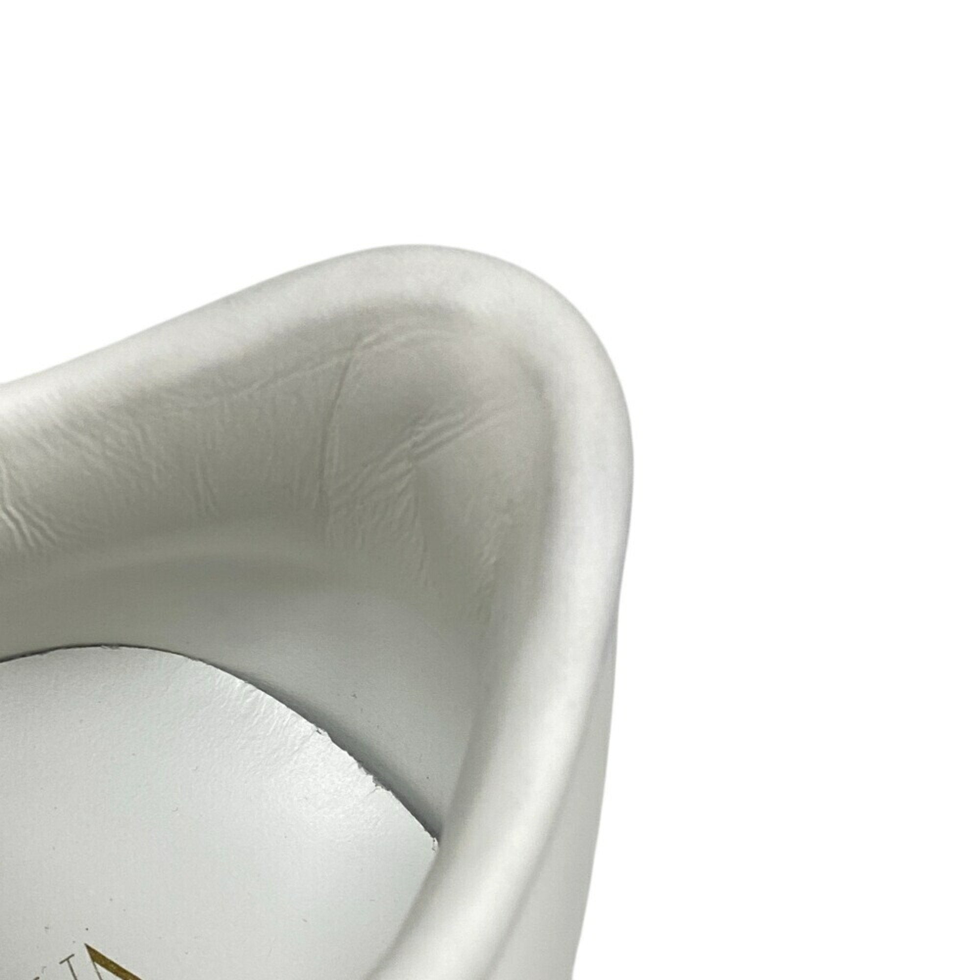 Valentino Garavani White Sneakers (Pre-Owned)