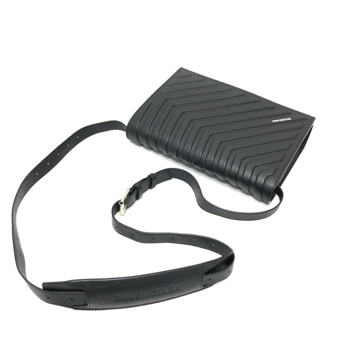 Balenciaga Black Leather Shoulder Bag (Pre-Owned)
