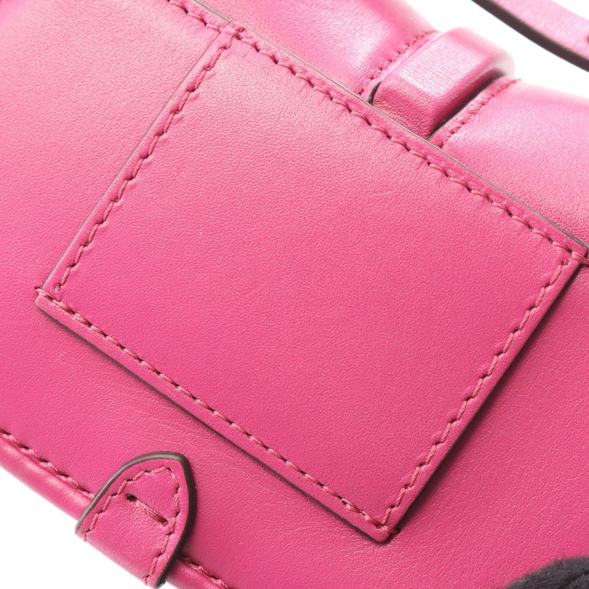Fendi Pink Leather Handbag Shoulder Bag (Pre-Owned)