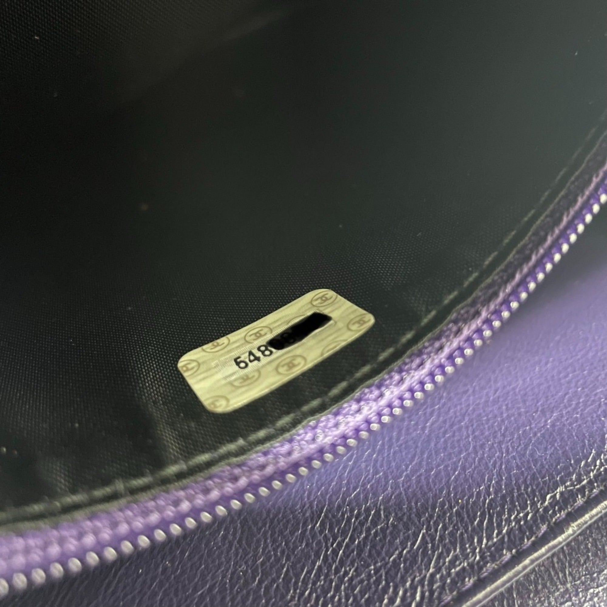 Chanel Purple Leather Handbag (Pre-Owned)