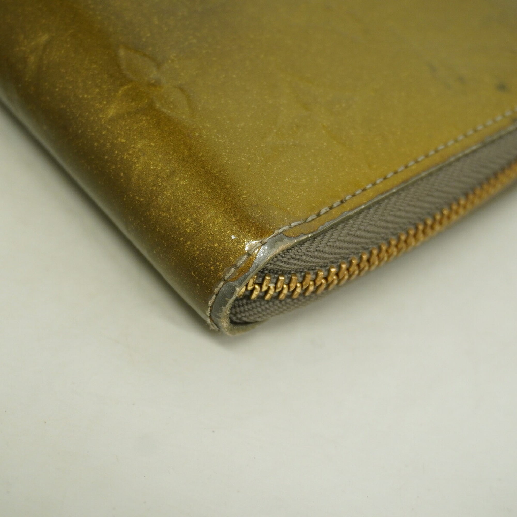 Louis Vuitton Vert Bronze Long Wallet (Bi-Fold) (Pre-Owned)