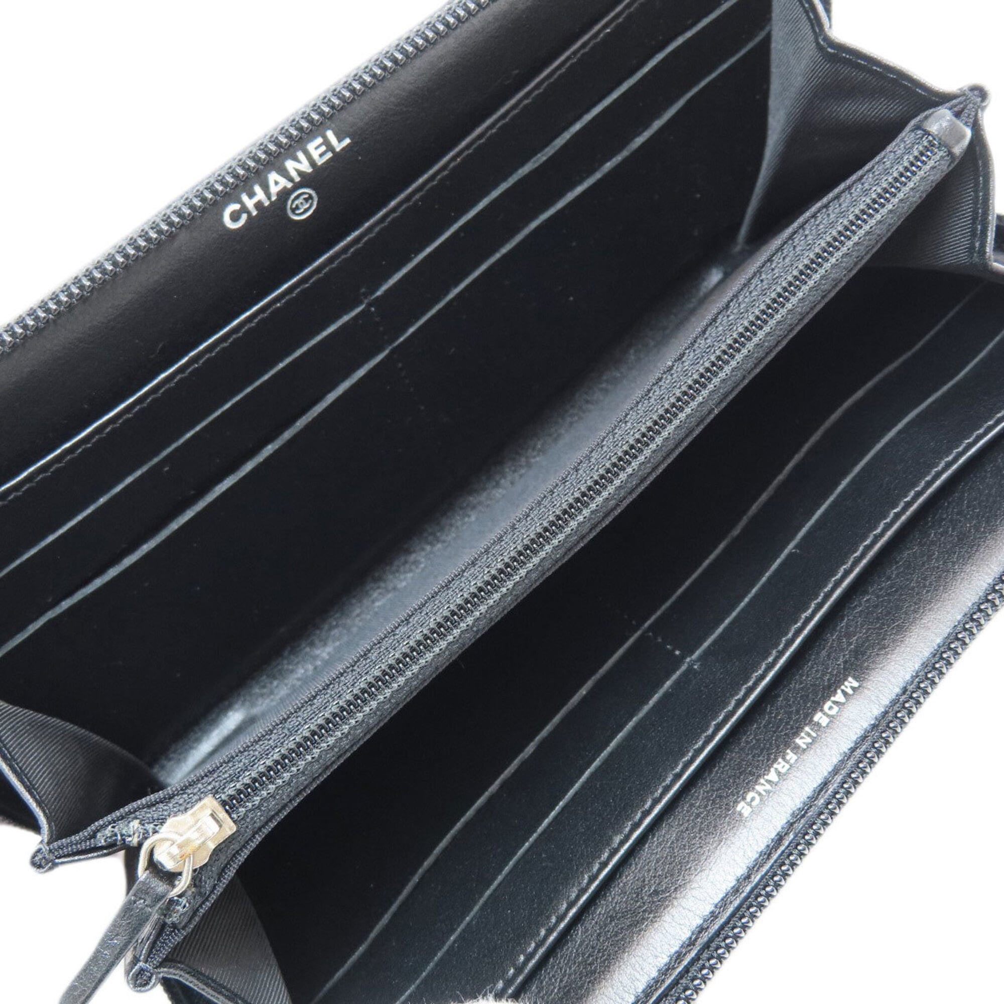 Chanel Black Leather Long Wallet (Bi-Fold) (Pre-Owned)