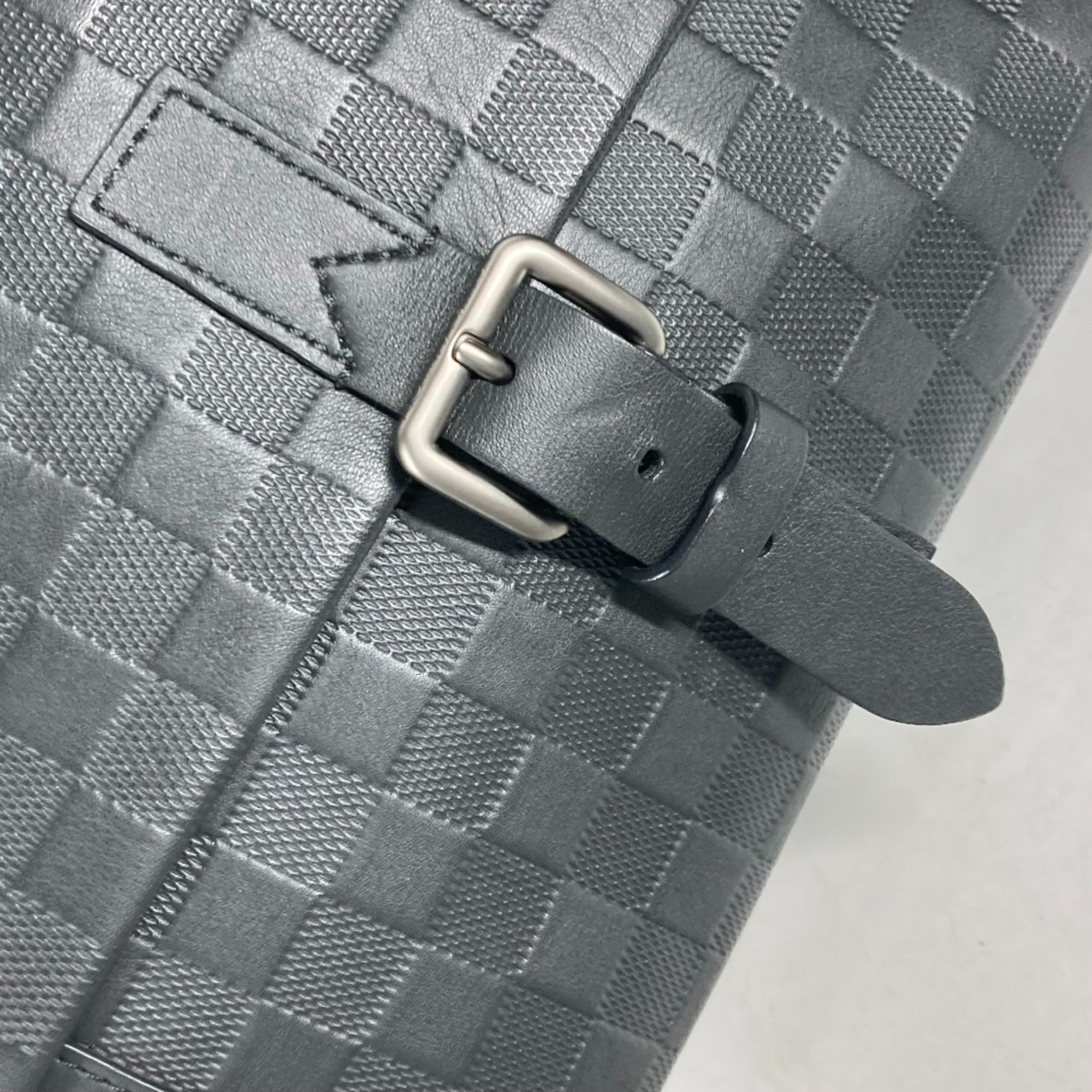 Louis Vuitton Black Onyx Damier Infini Handbag (Pre-Owned)