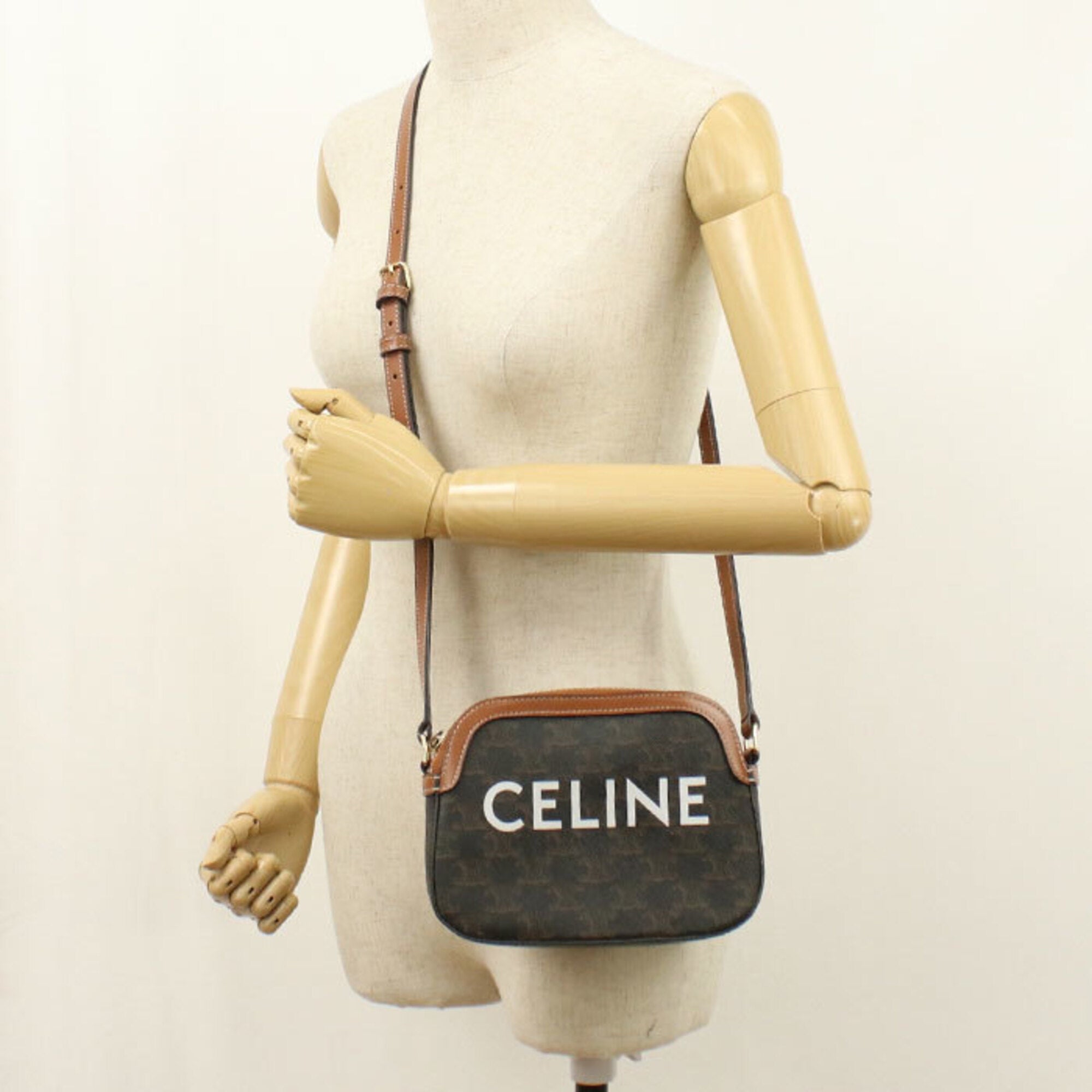 Celine Brown Pvc Leather Shoulder Bag (Pre-Owned)