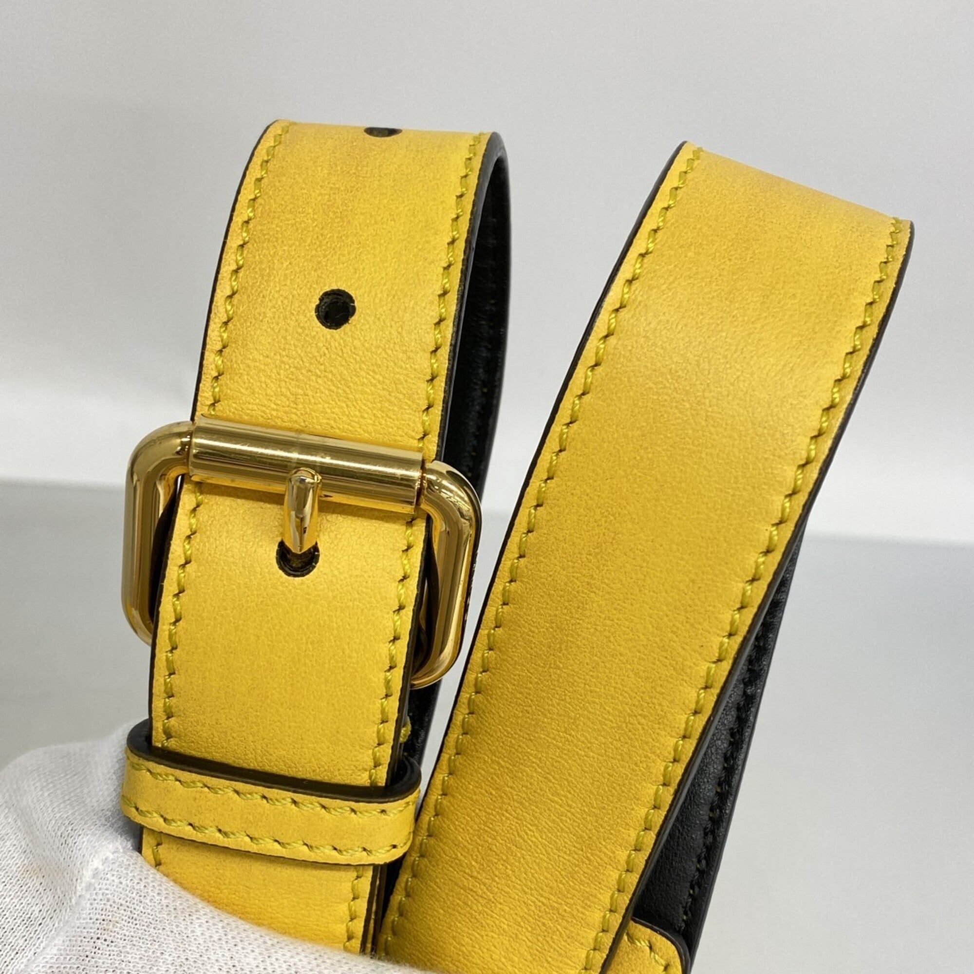 Fendi Yellow Leather Handbag (Pre-Owned)