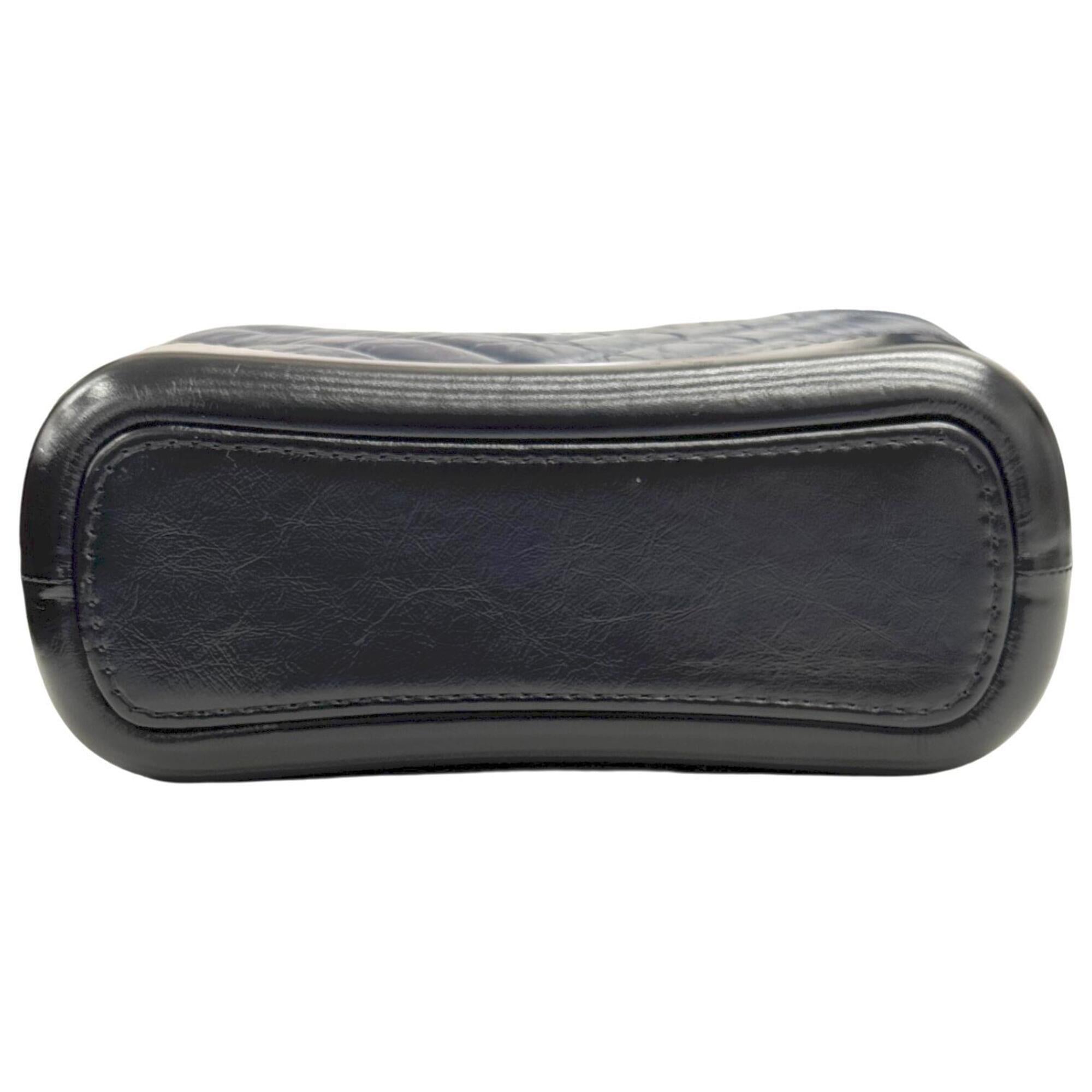 Chanel Black Navy Leather Shoulder Bag (Pre-Owned)