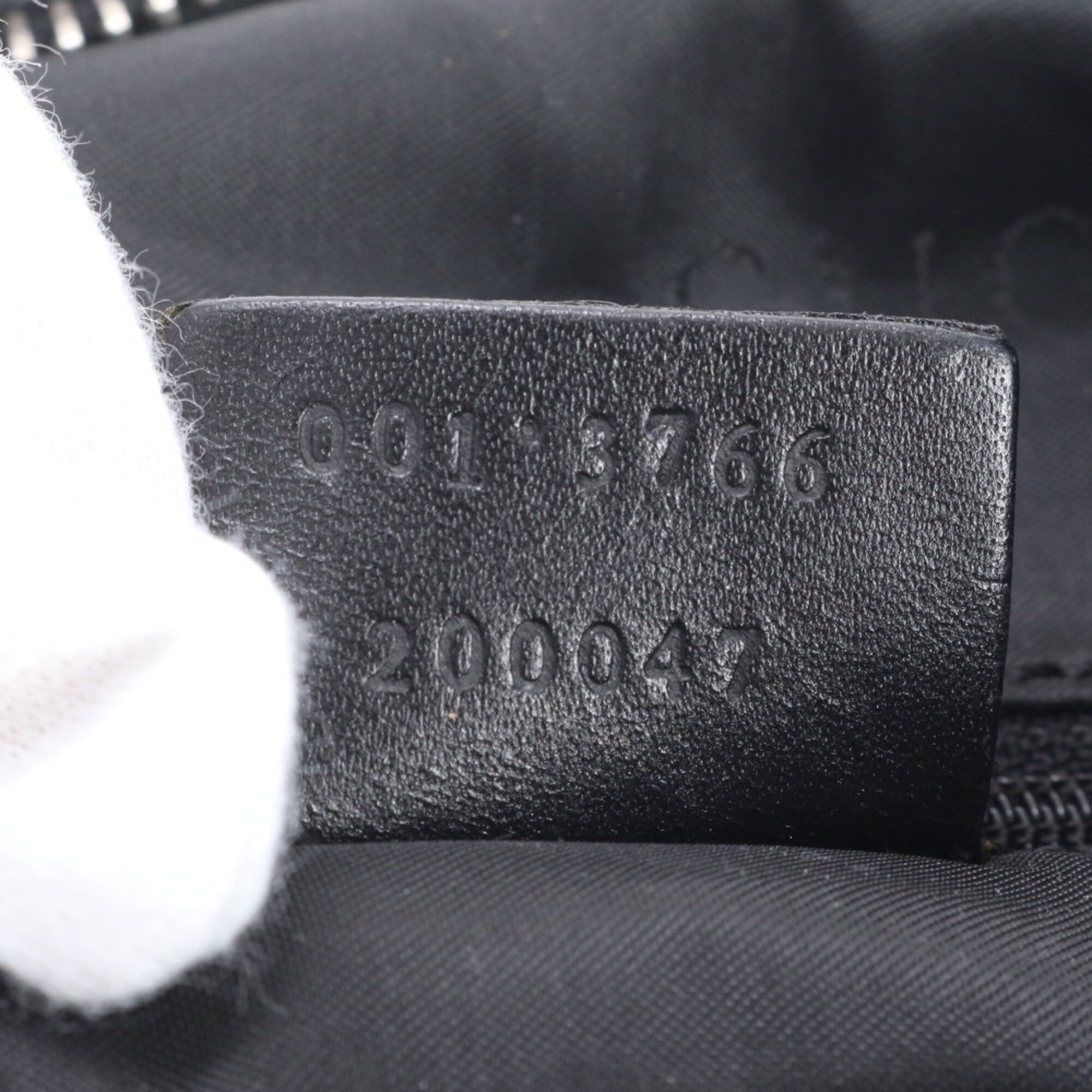 Gucci Black Canvas Leather Handbag Shoulder Bag (Pre-Owned)