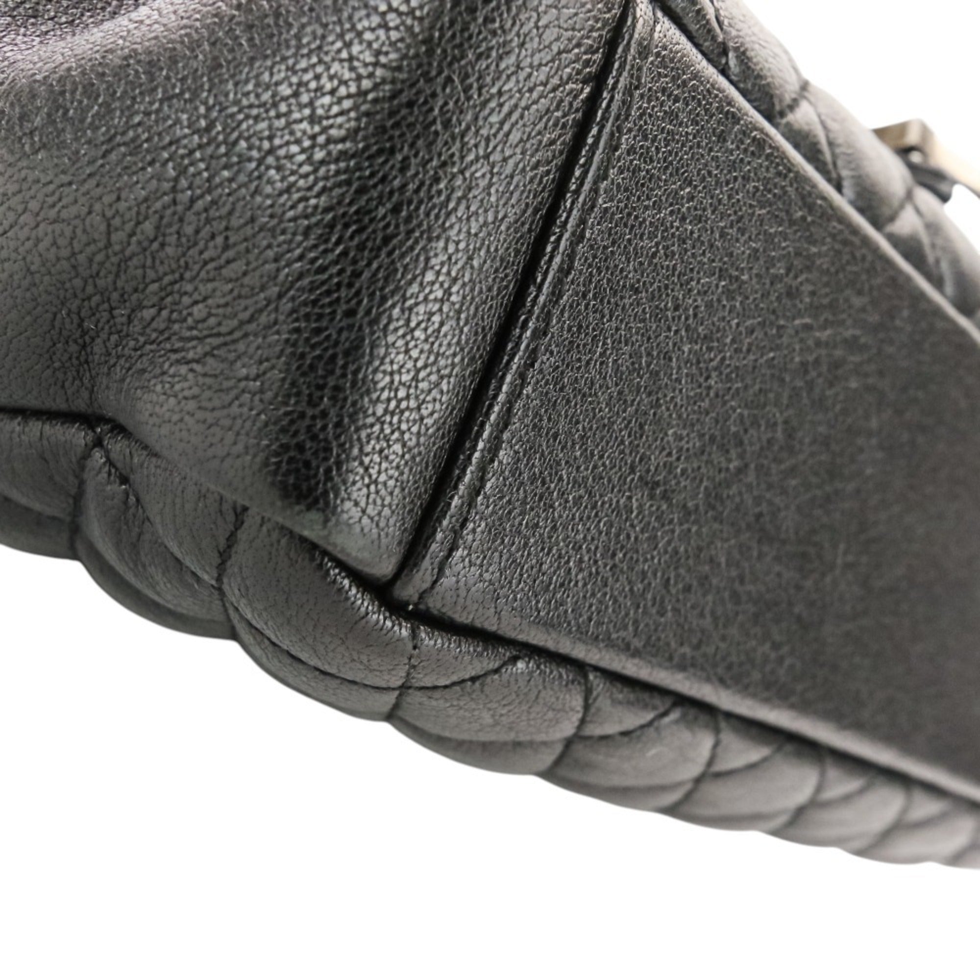 Yves Saint Laurent Black Leather Shoulder Bag (Pre-Owned)