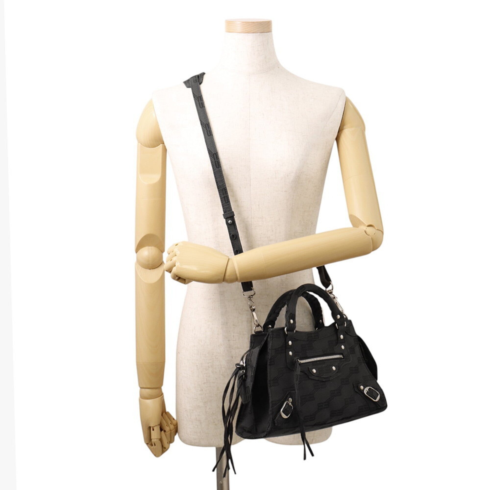 Balenciaga Gray Canvas Handbag Shoulder Bag (Pre-Owned)