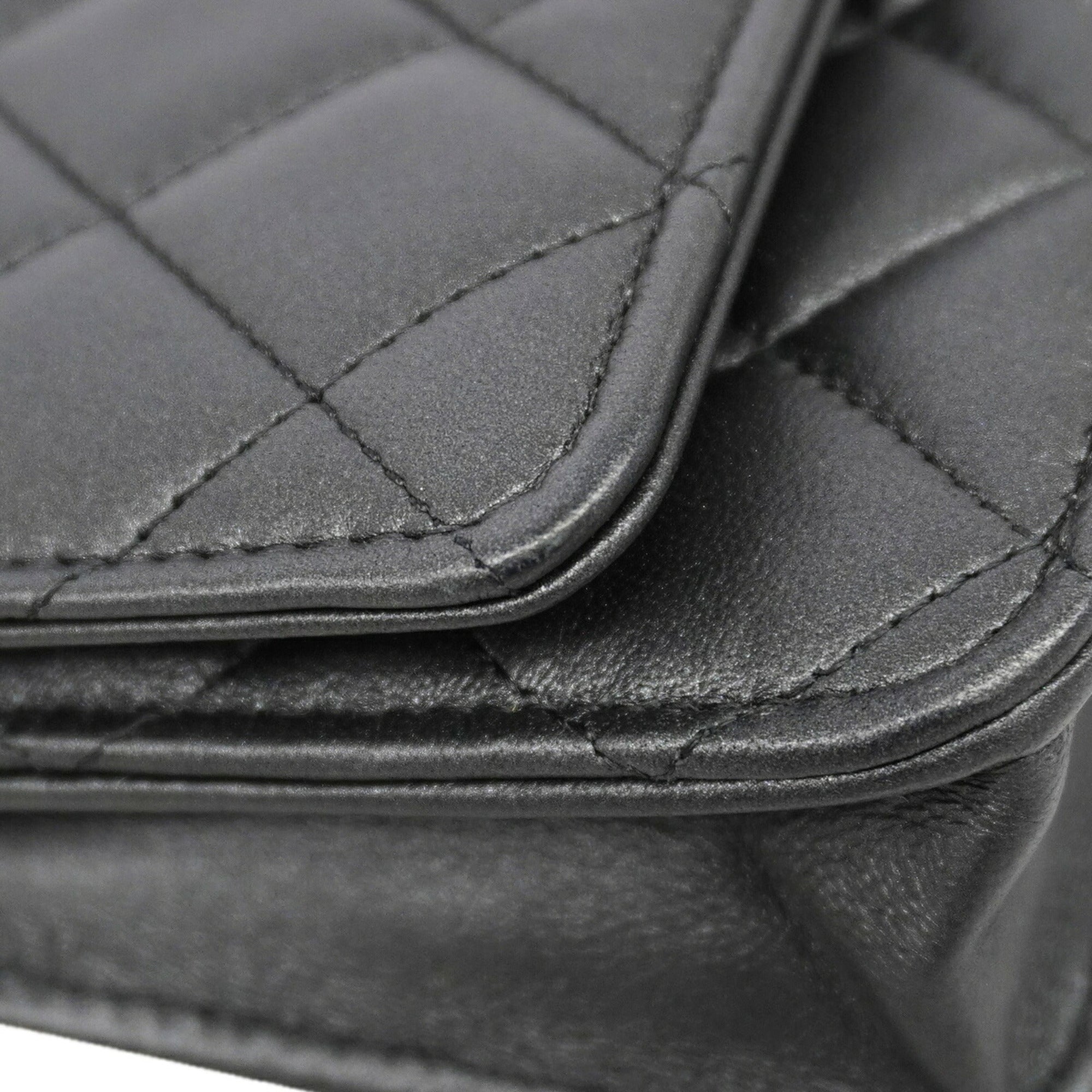 Chanel Black Leather Chain/Shoulder Wallet (Pre-Owned)