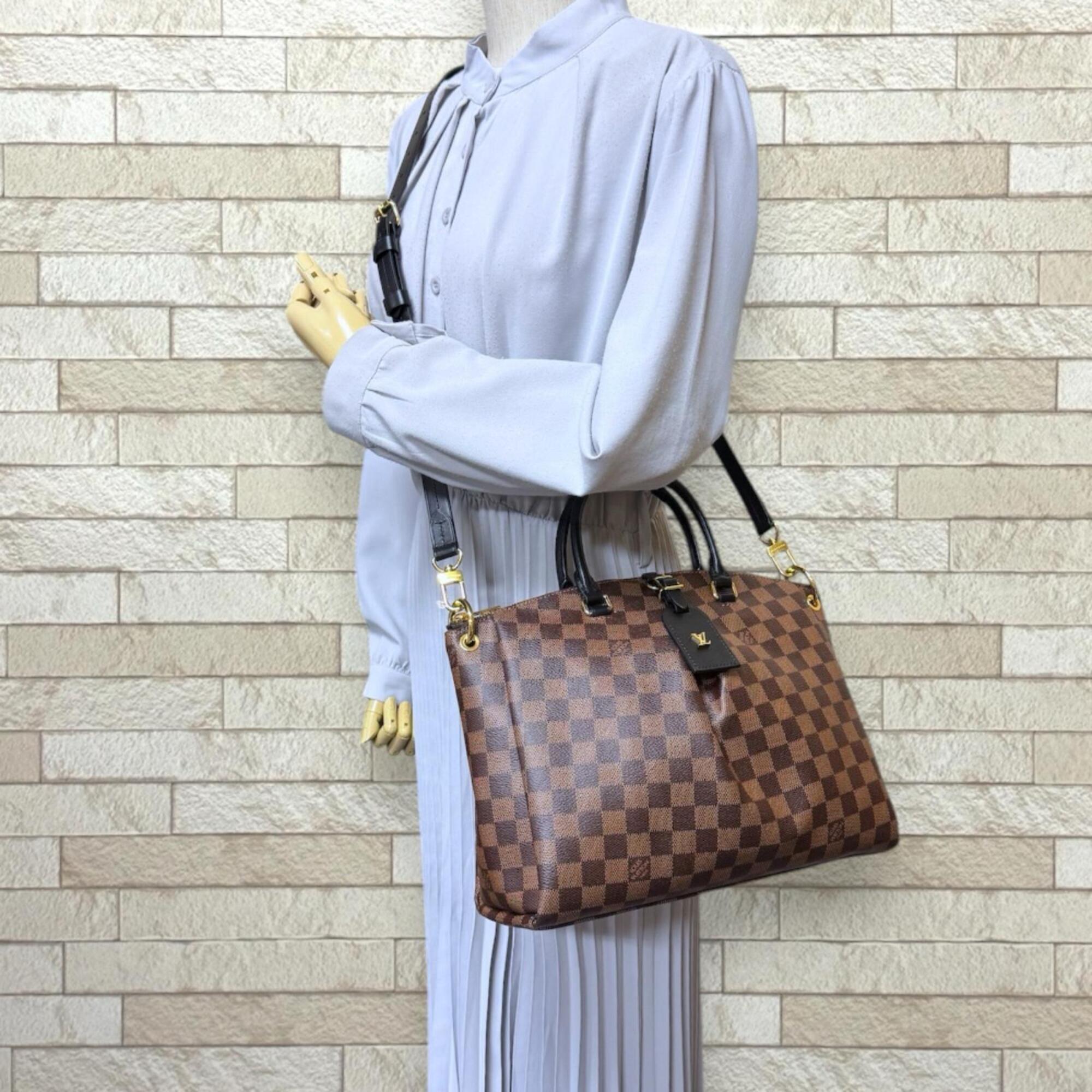 Louis Vuitton Damier Brown Damier Canvas Ebene Or Damier Canvas Shoulder Bag (Pre-Owned)