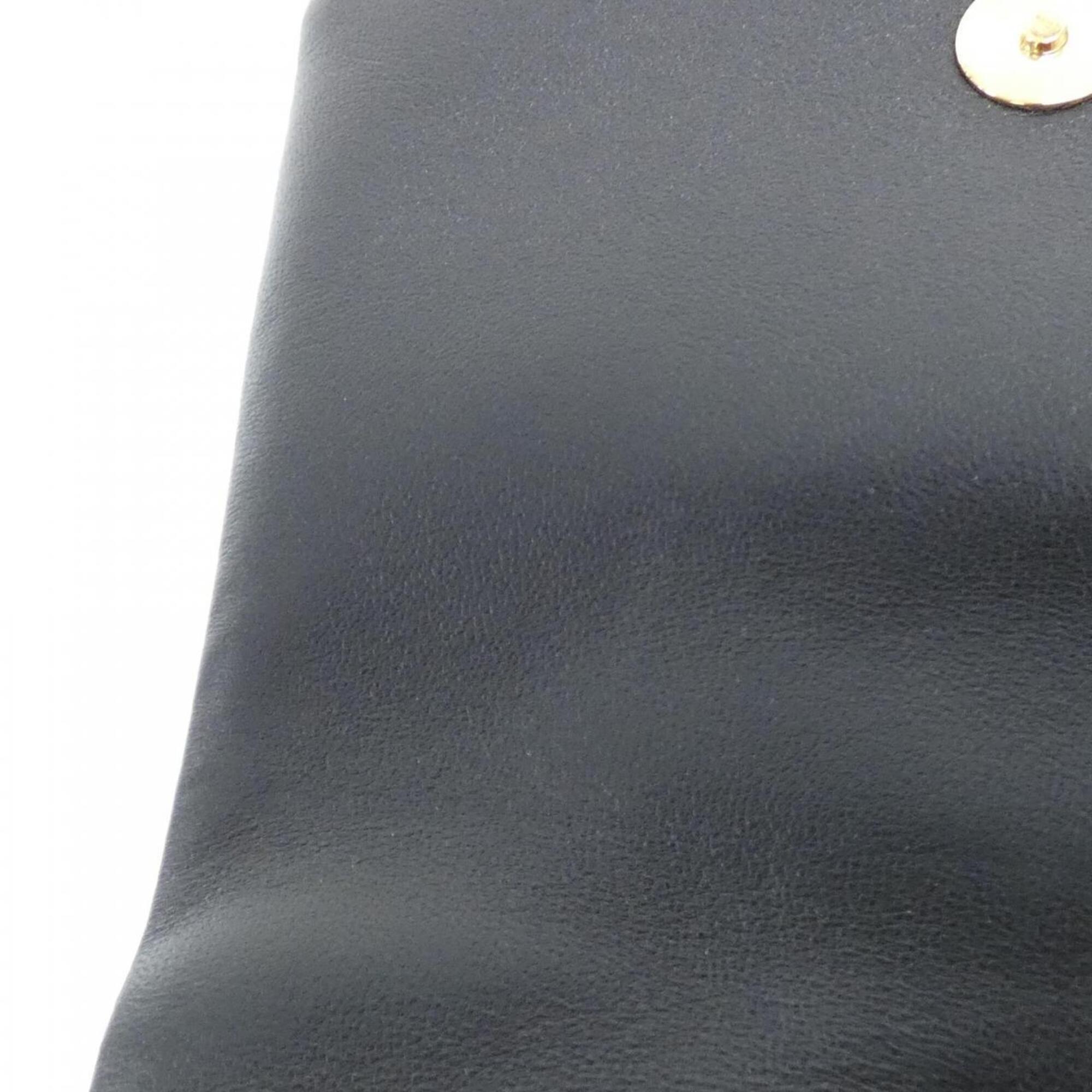 Louis Vuitton Black Leather Shoulder Bag (Pre-Owned)