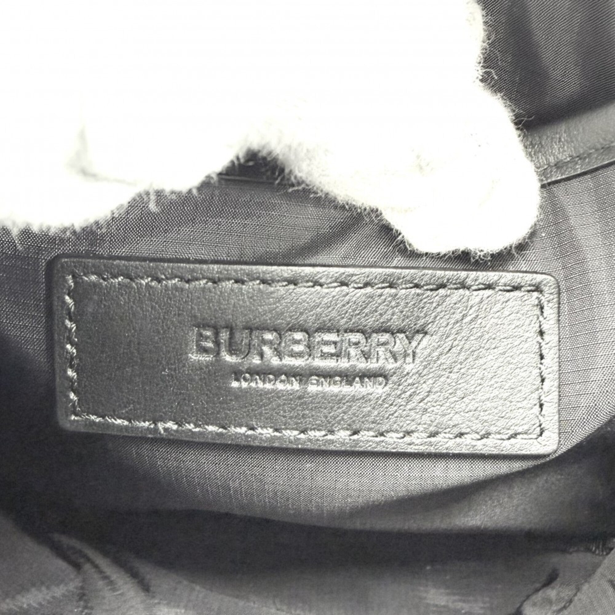 Burberry Black Nylon Leather Shoulder Bag (Pre-Owned)