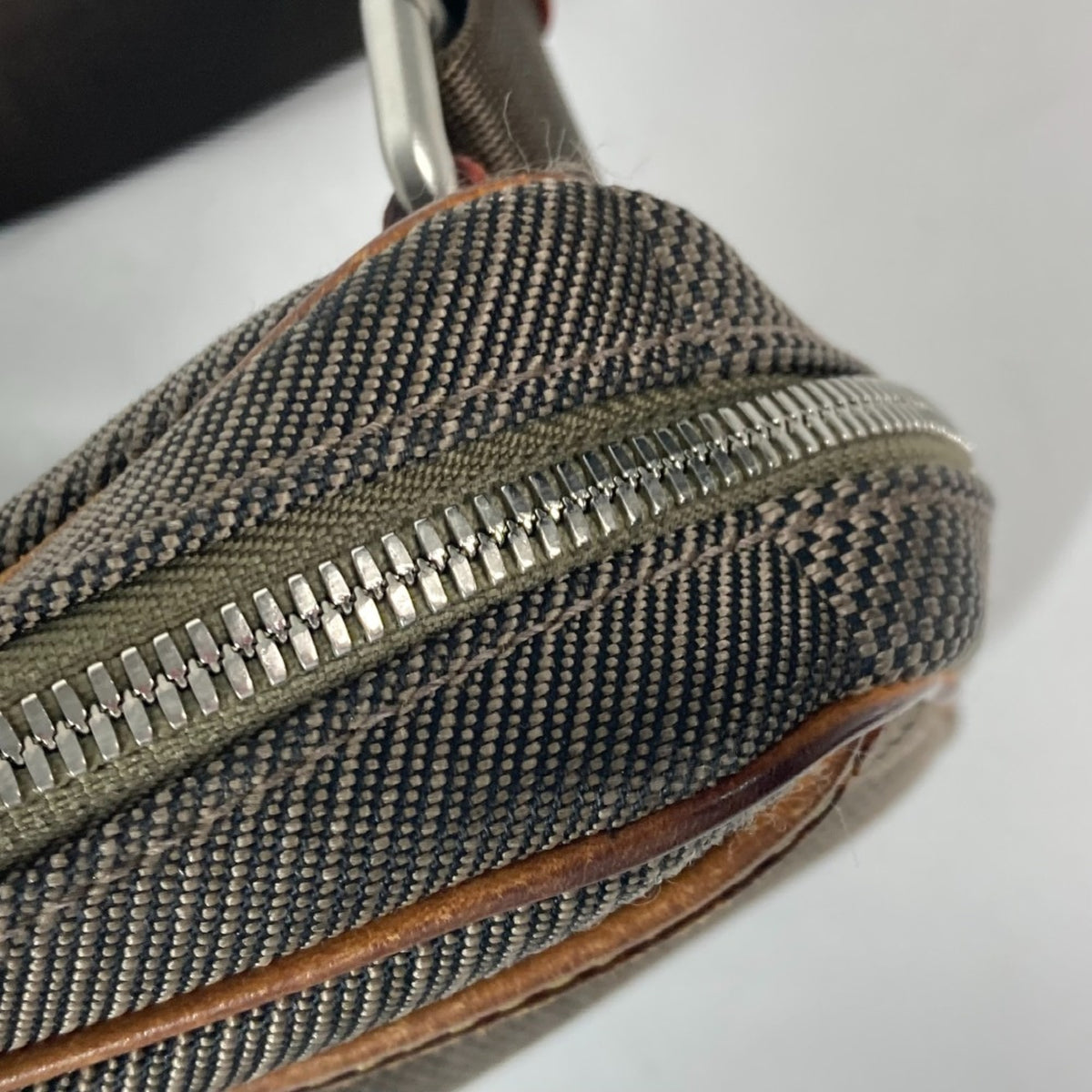 Louis Vuitton Earth Khaki Damier Geant Shoulder Bag Sling Bag (Pre-Owned)