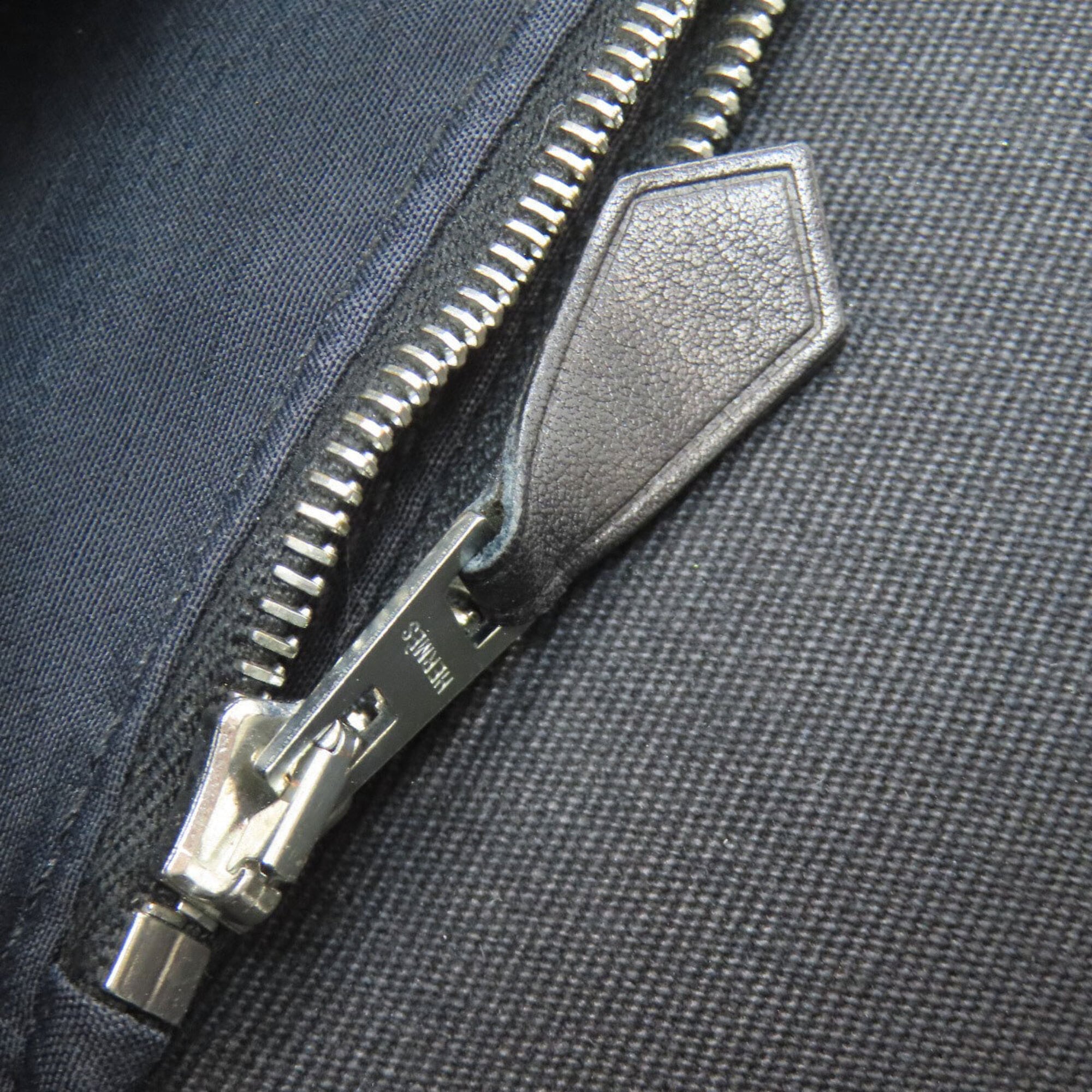 Hermes Black Handbag (Pre-Owned)