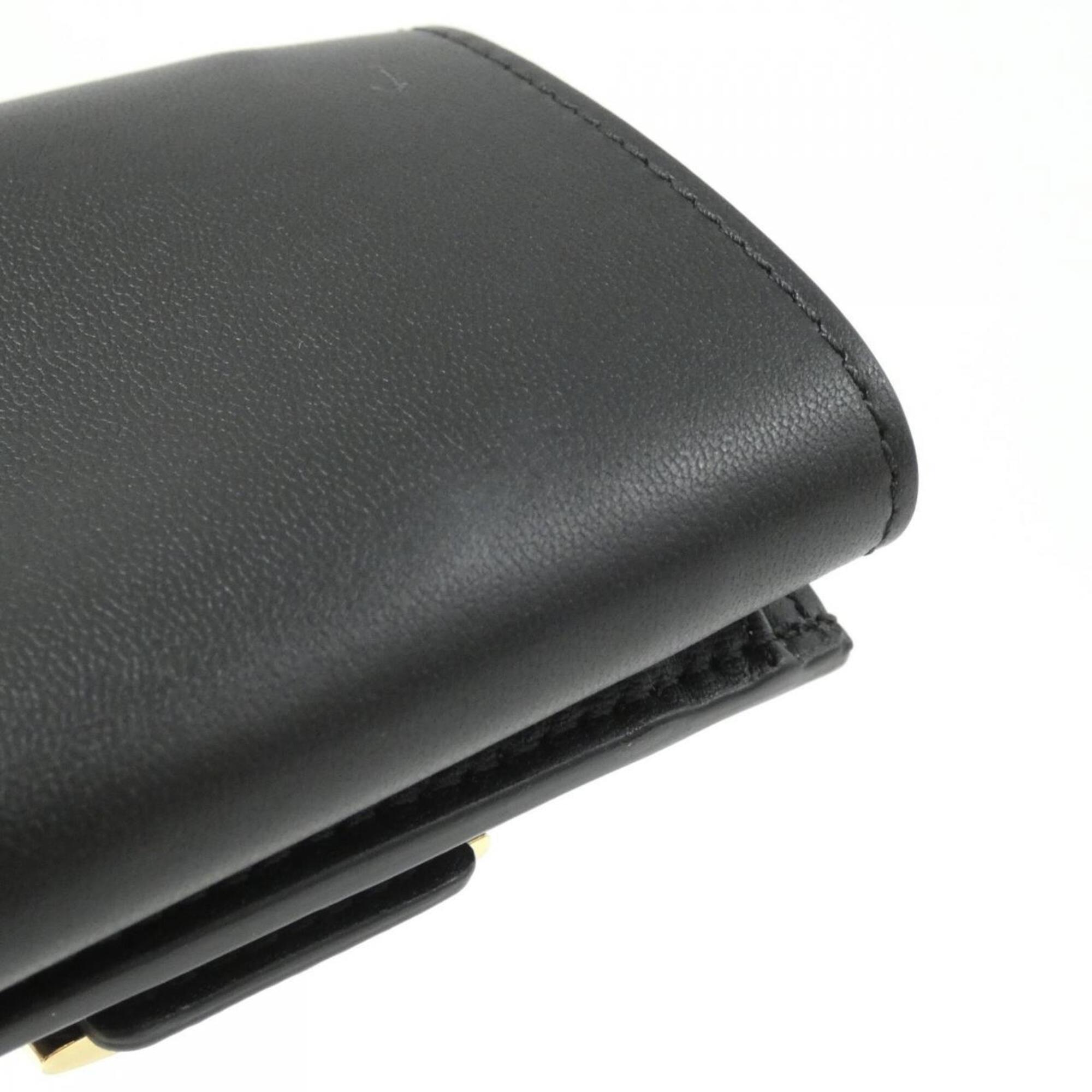 Fendi Leather Wallet (Tri-Fold) (Pre-Owned)