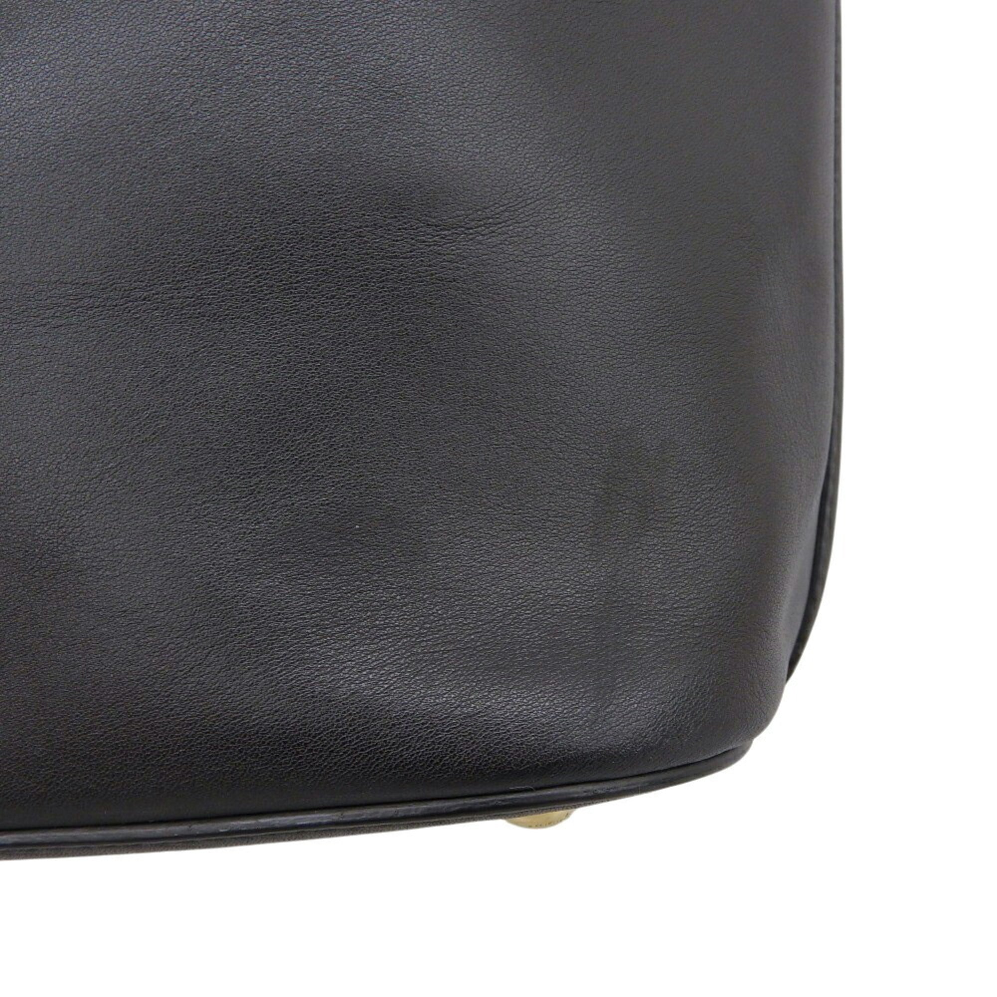 Salvatore Ferragamo Black Leather Handbag Pouch Shoulder Bag (Pre-Owned)