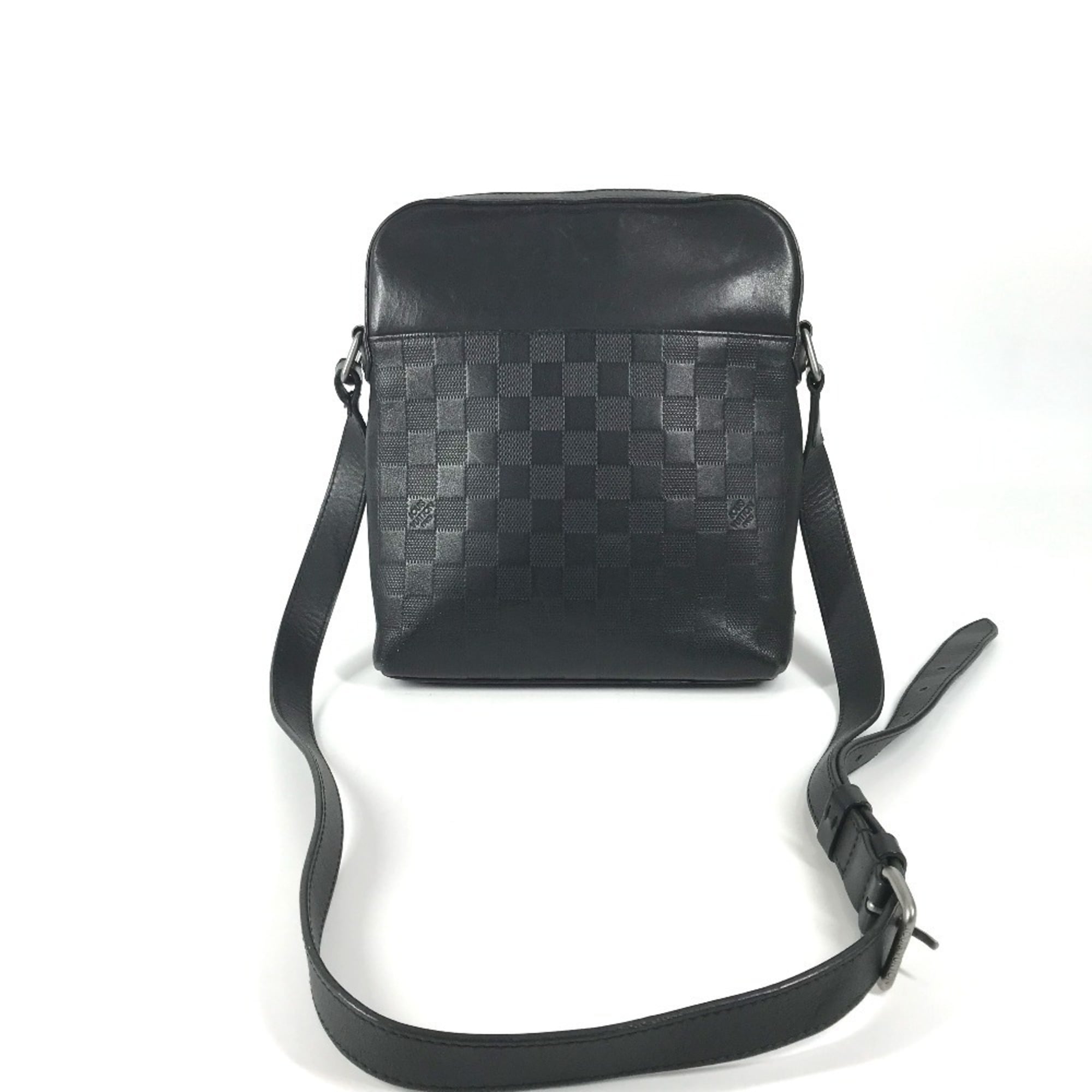 Louis Vuitton Black Damier Infini Pochette Shoulder Bag (Pre-Owned)