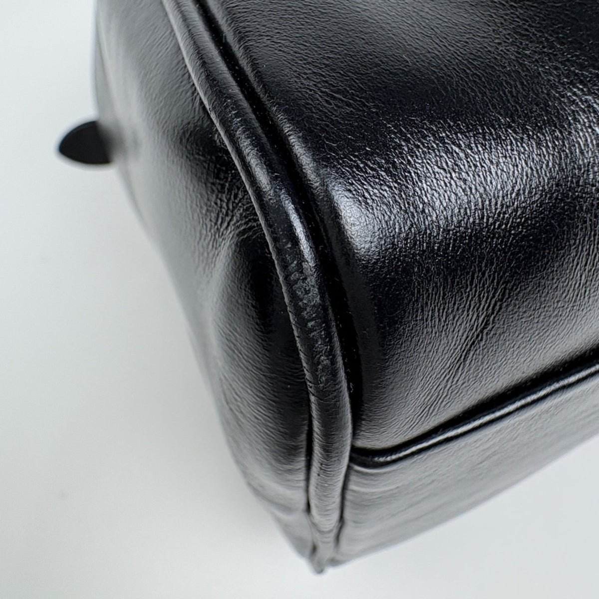 Miu Miu Black Leather Handbag (Pre-Owned)