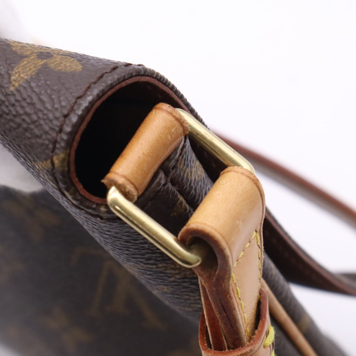 Louis Vuitton Beige Brown Coated Canvas Leather Shoulder Bag (Pre-Owned)
