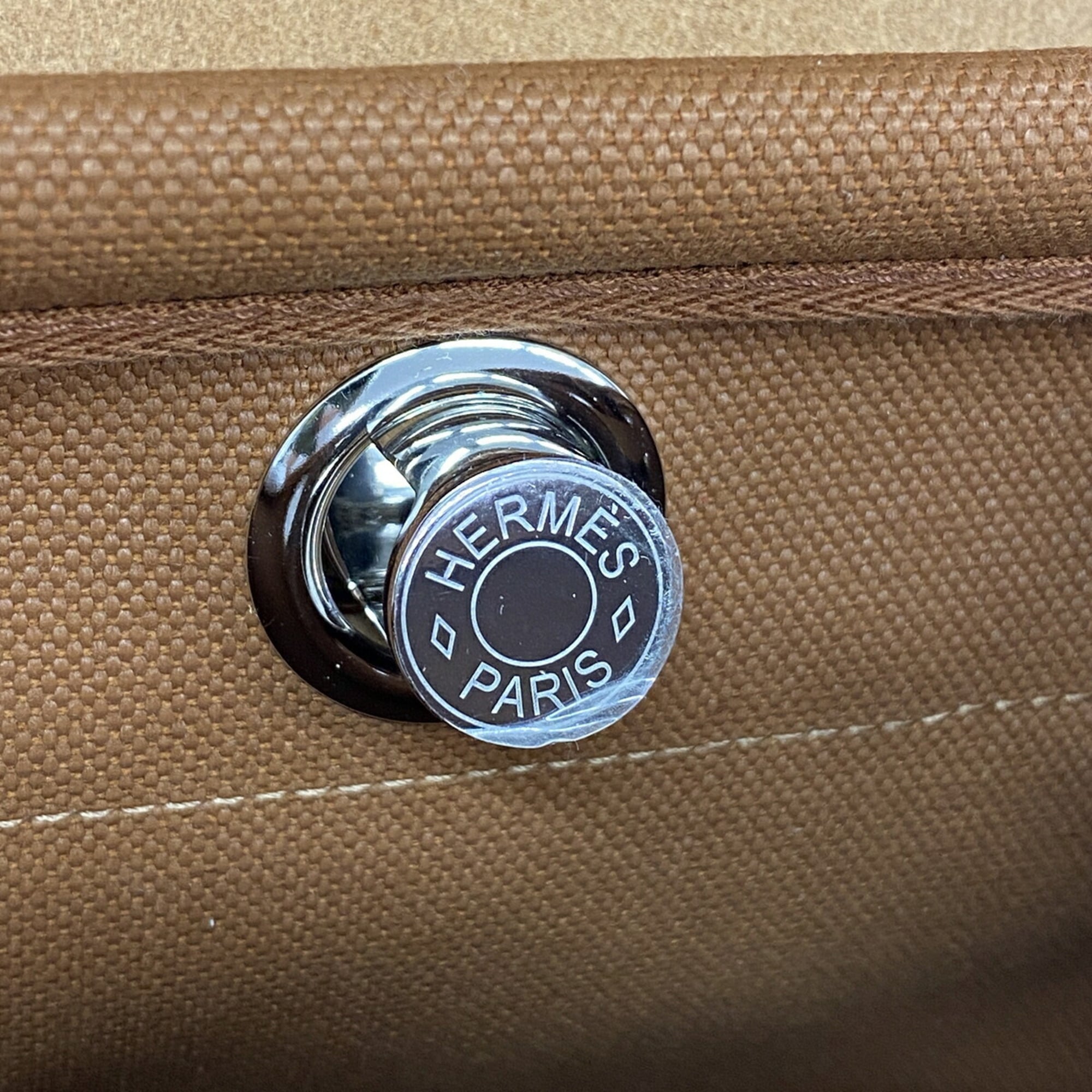 Hermes Brown Shoulder Bag (Pre-Owned)