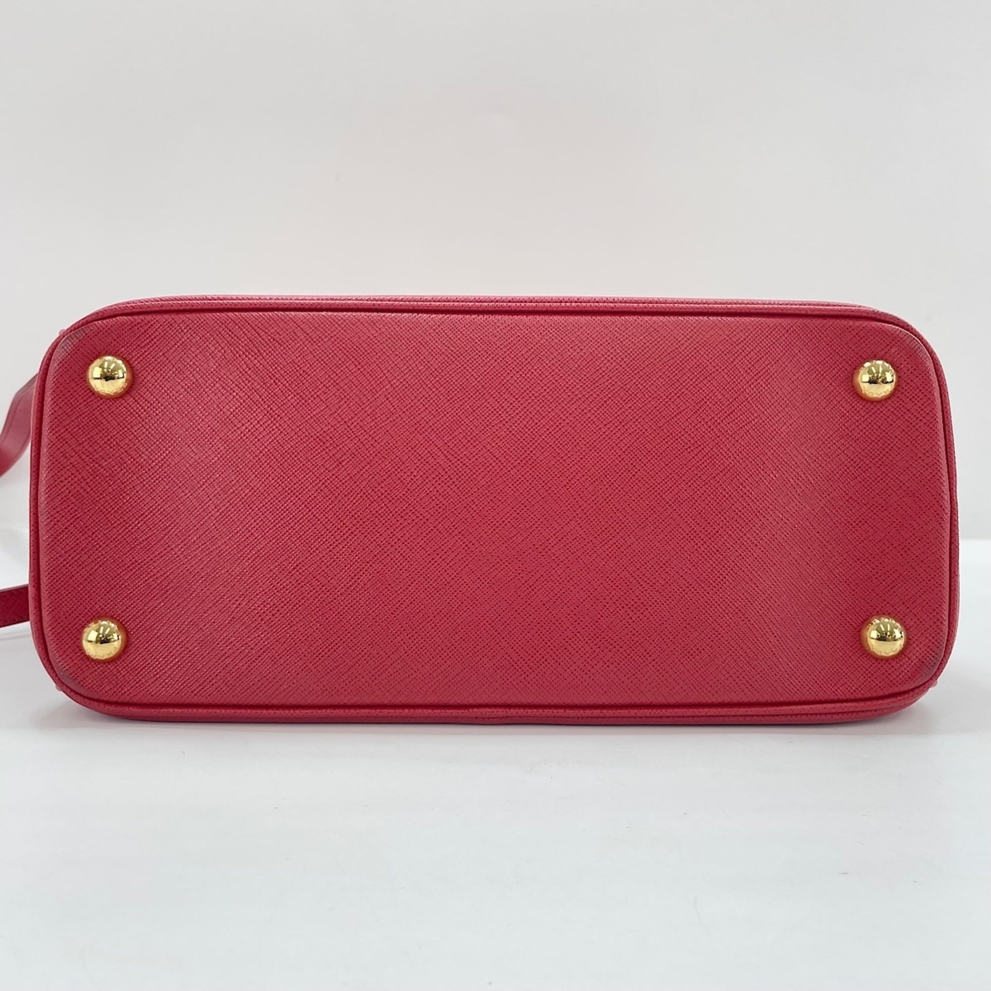 Prada Red Color Handbag Shoulder Bag (Pre-Owned)