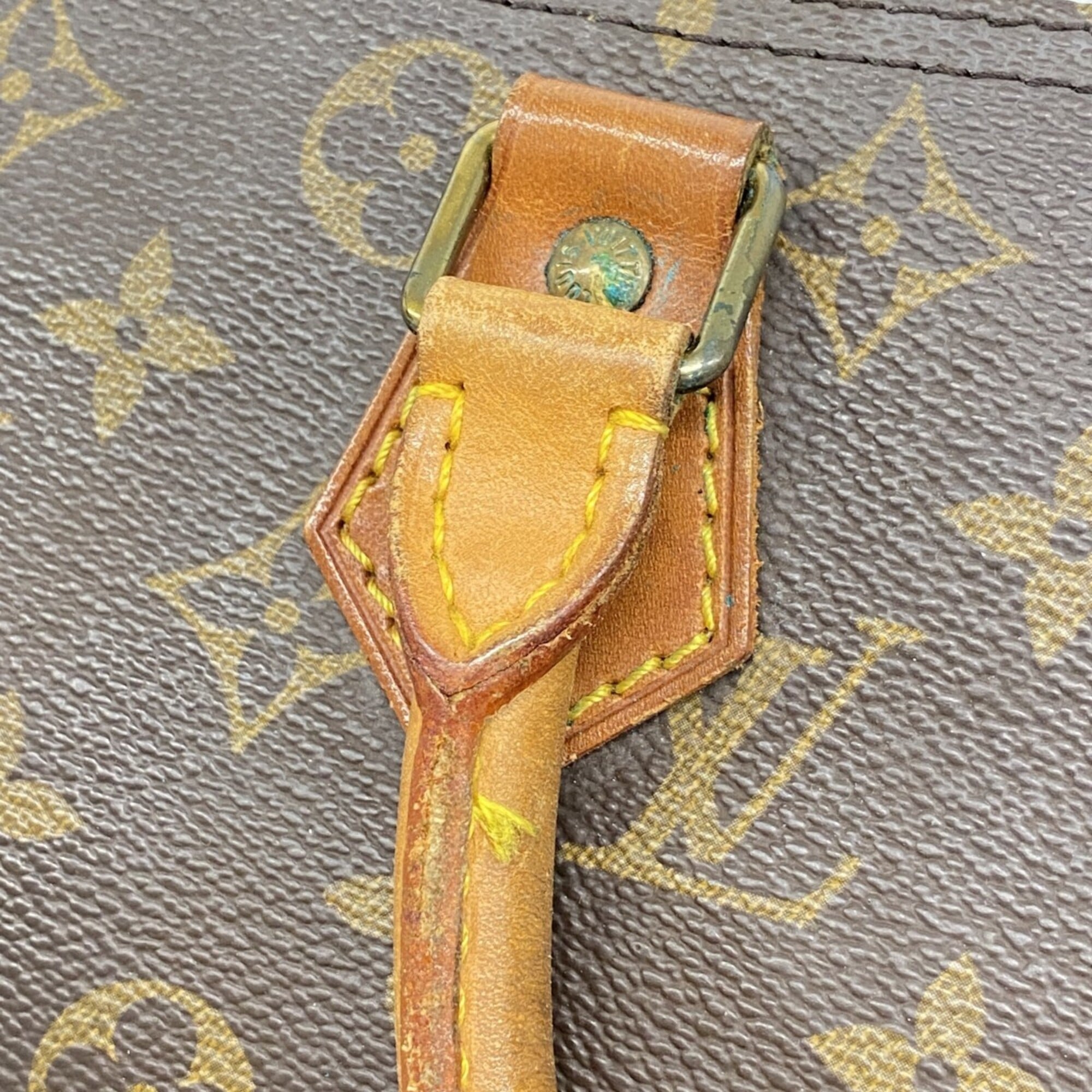 Louis Vuitton Brown Handbag (Pre-Owned)