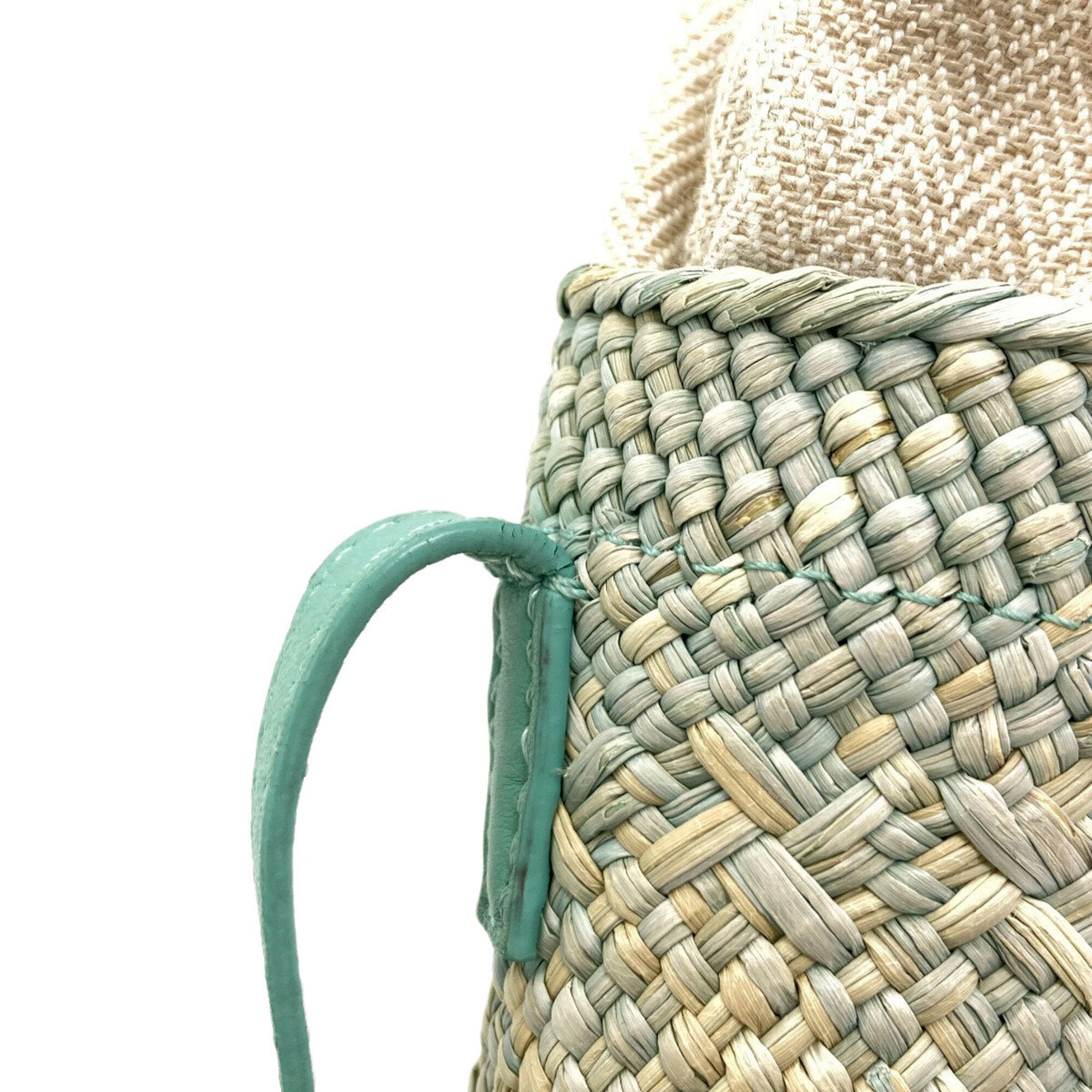 Loewe Green Leather Shoulder Bag (Pre-Owned)