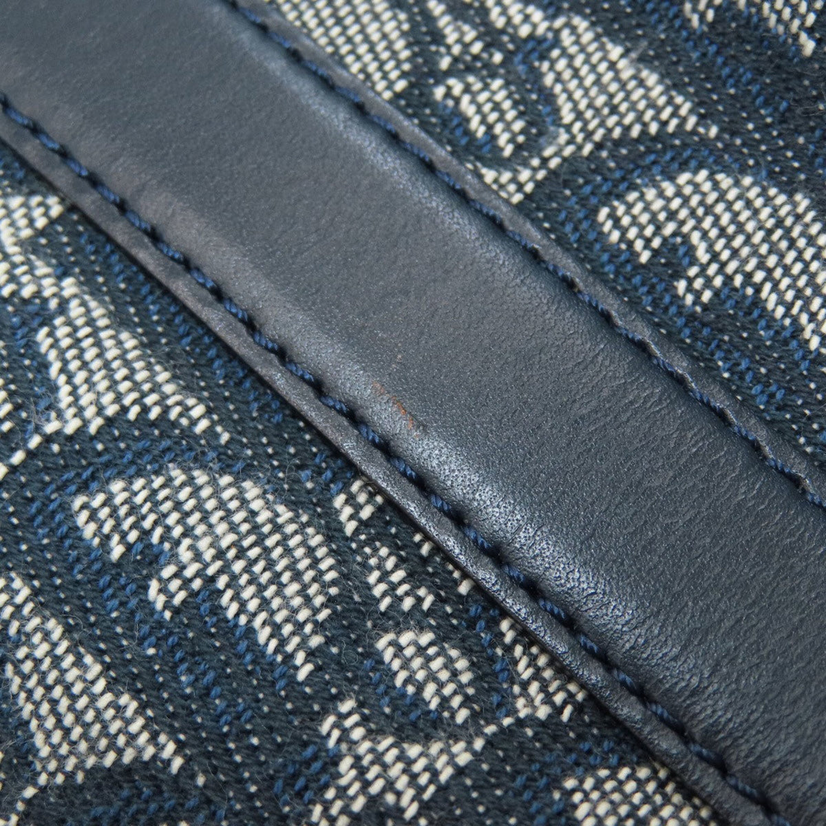 Christian Dior Navy Canvas Handbag (Pre-Owned)