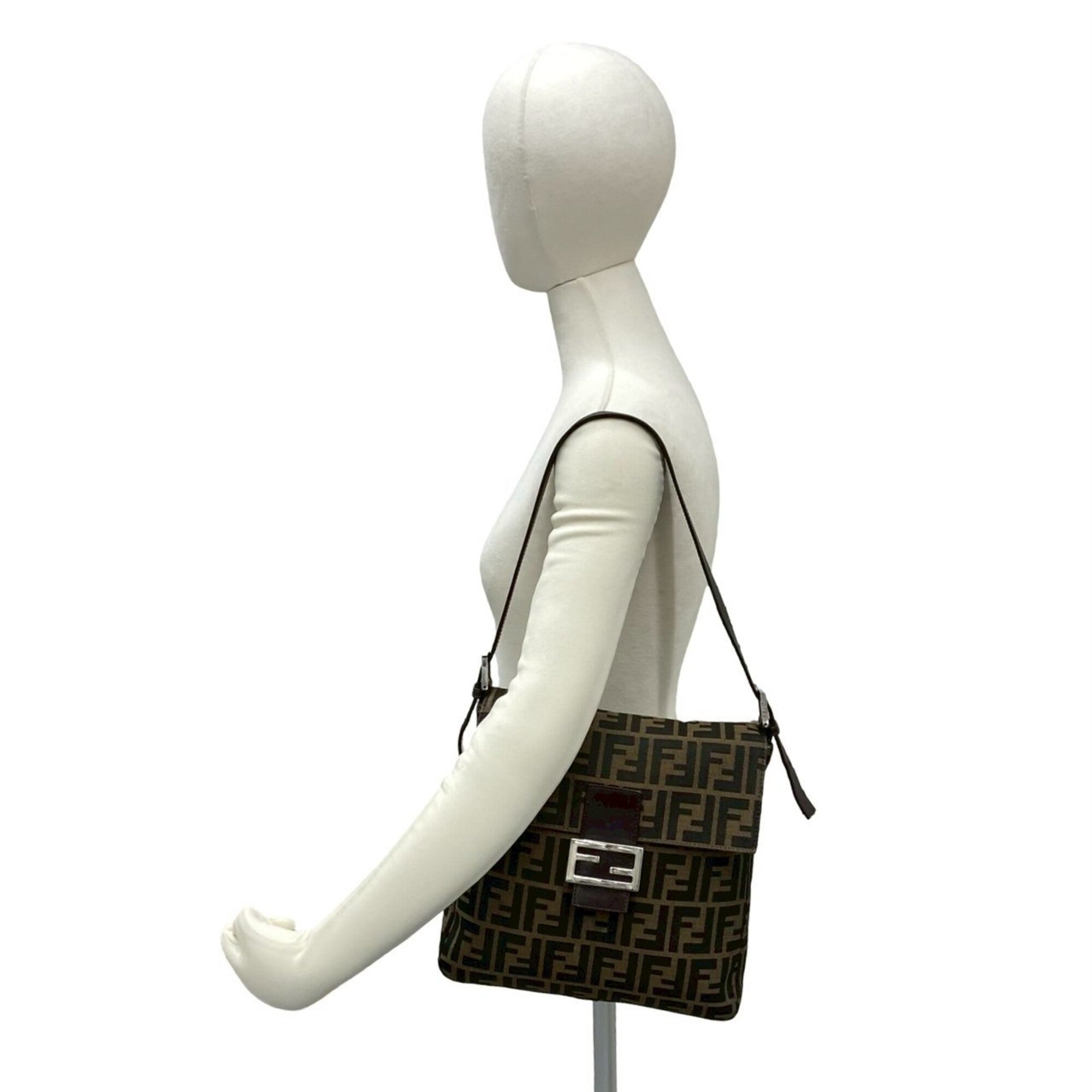 Fendi Black Brown Canvas Leather Shoulder Bag (Pre-Owned)
