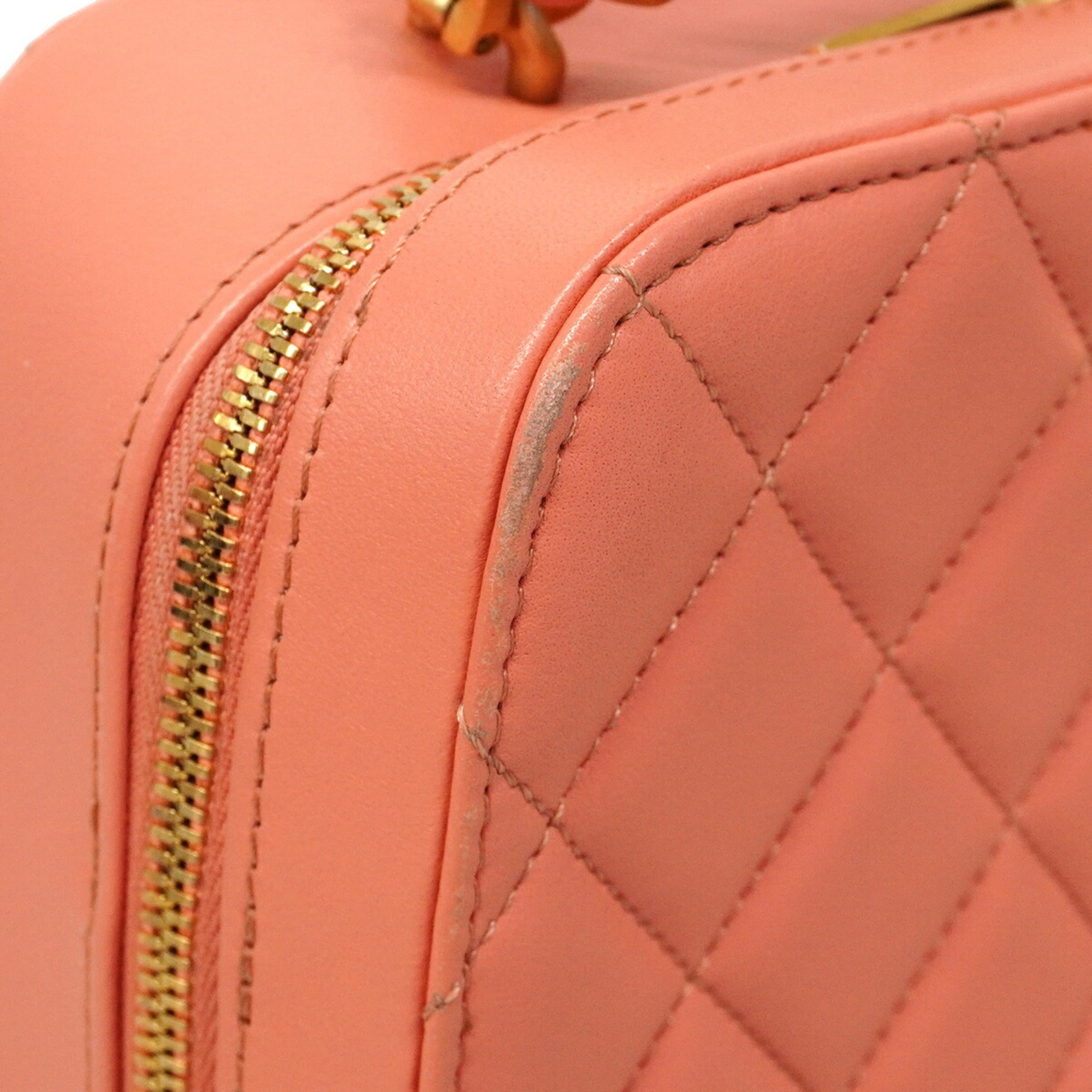 Chanel Salmon Pink Leather Handbag (Pre-Owned)