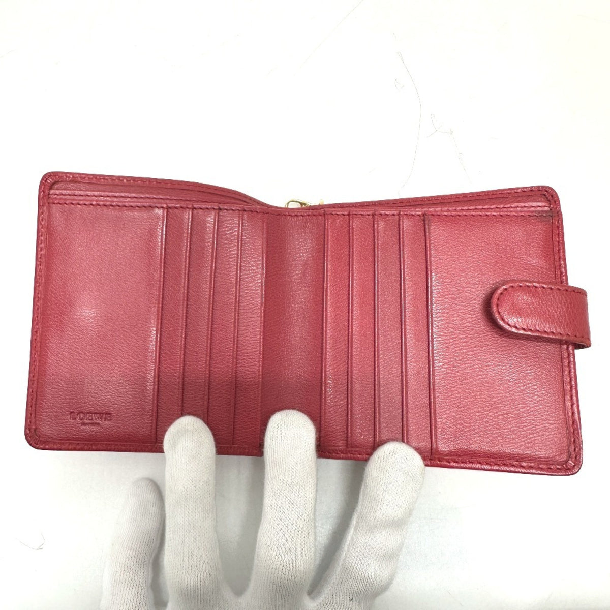 Loewe Red Color Leather Wallet (Bi-Fold) (Pre-Owned)