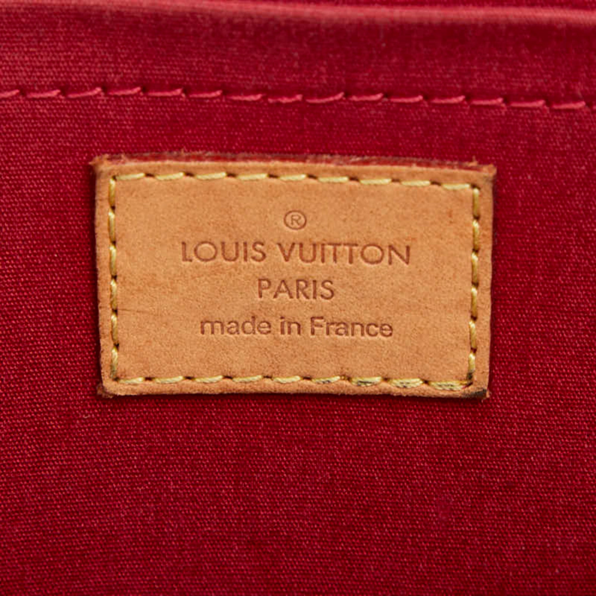 Louis Vuitton Pomme D'amour Red Color Patent Leather Handbag (Pre-Owned)