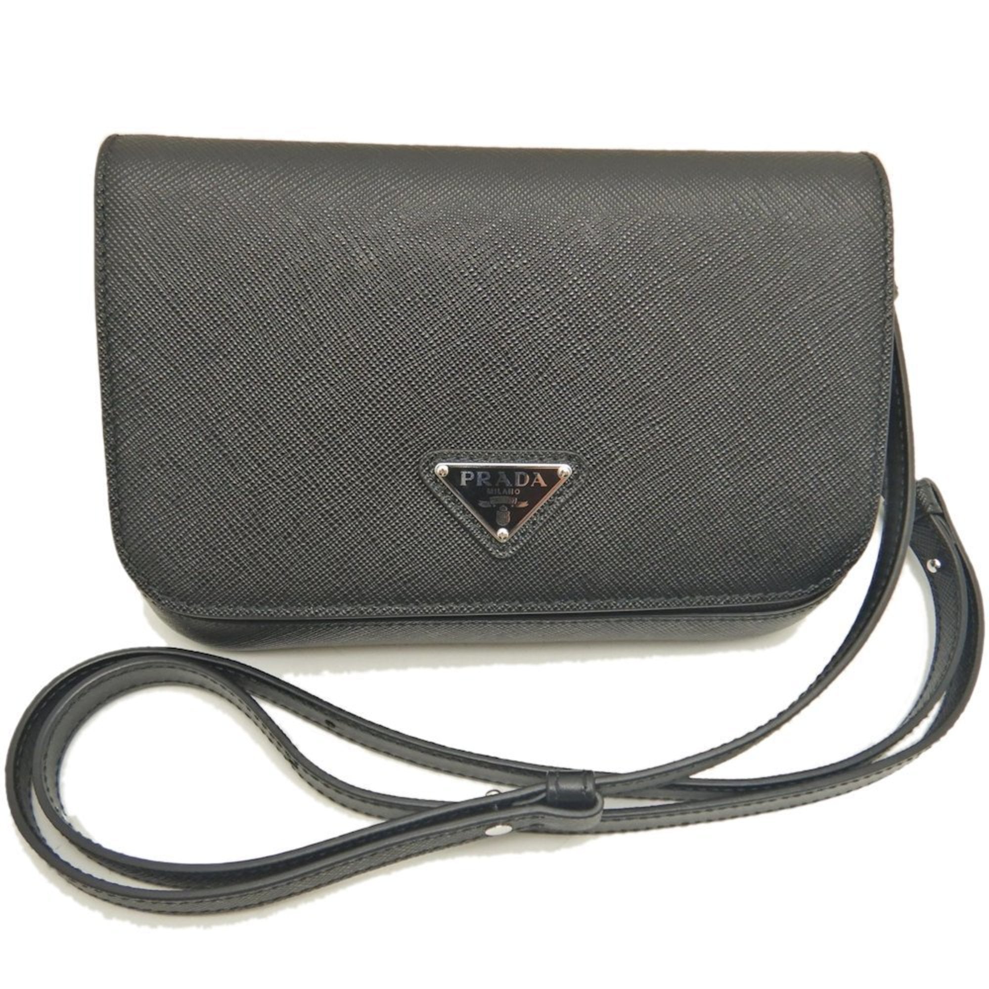 Prada Nero Leather Shoulder Bag (Pre-Owned)