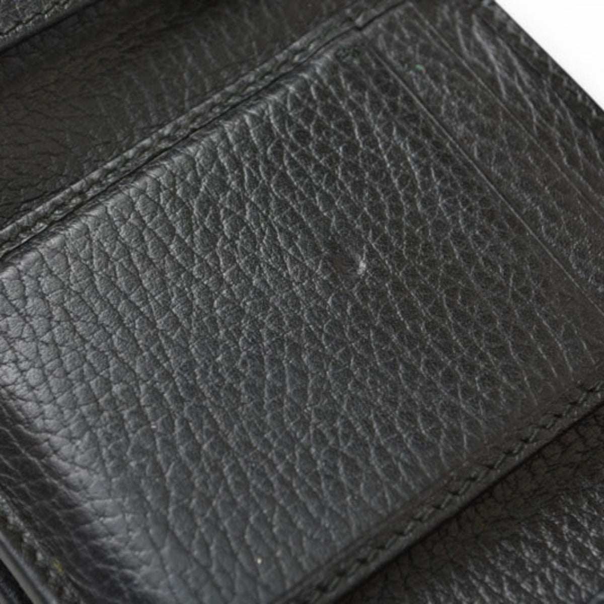 Gucci Black Leather Wallet (Tri-Fold) (Pre-Owned)