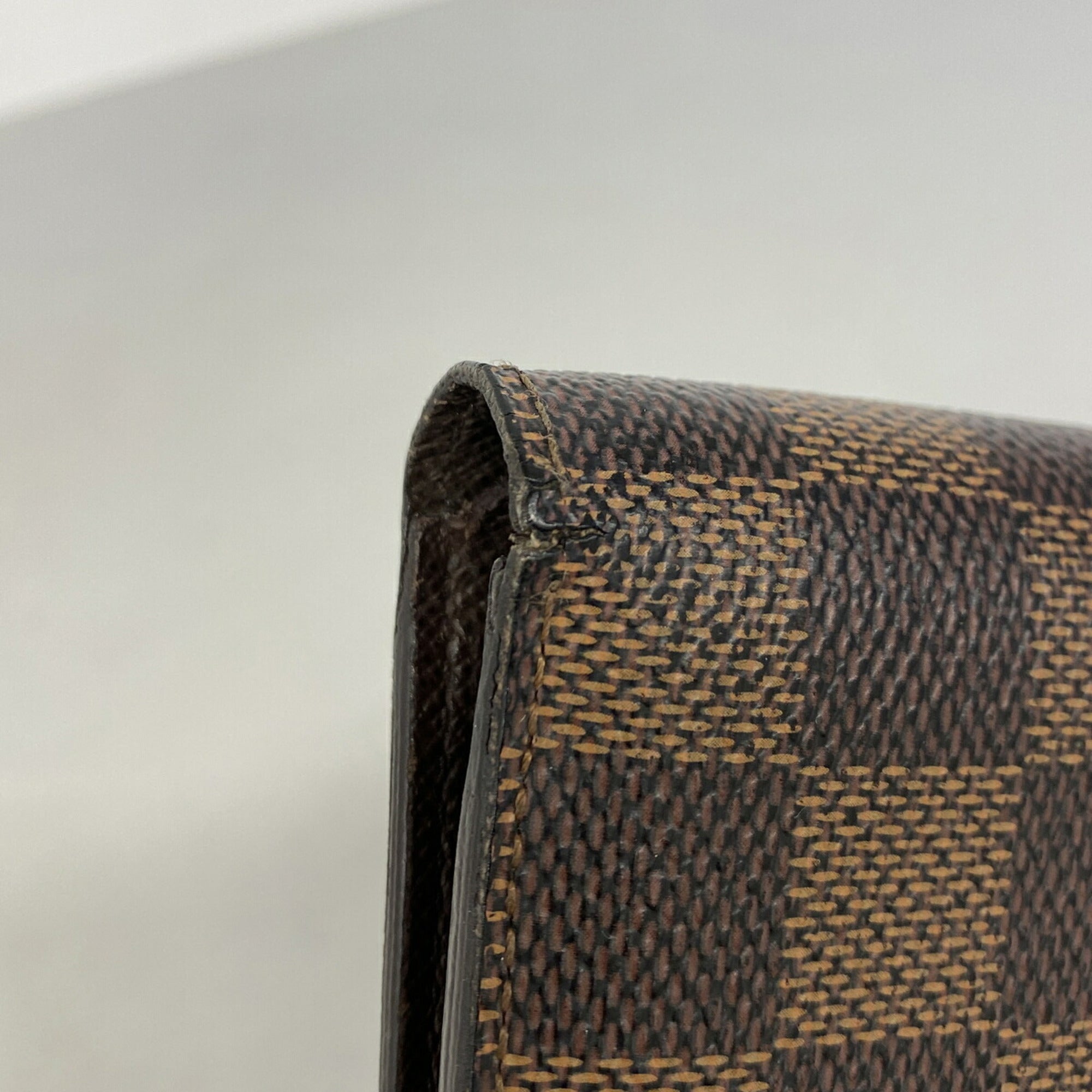 Louis Vuitton Ebene Wallet (Bi-Fold) (Pre-Owned)