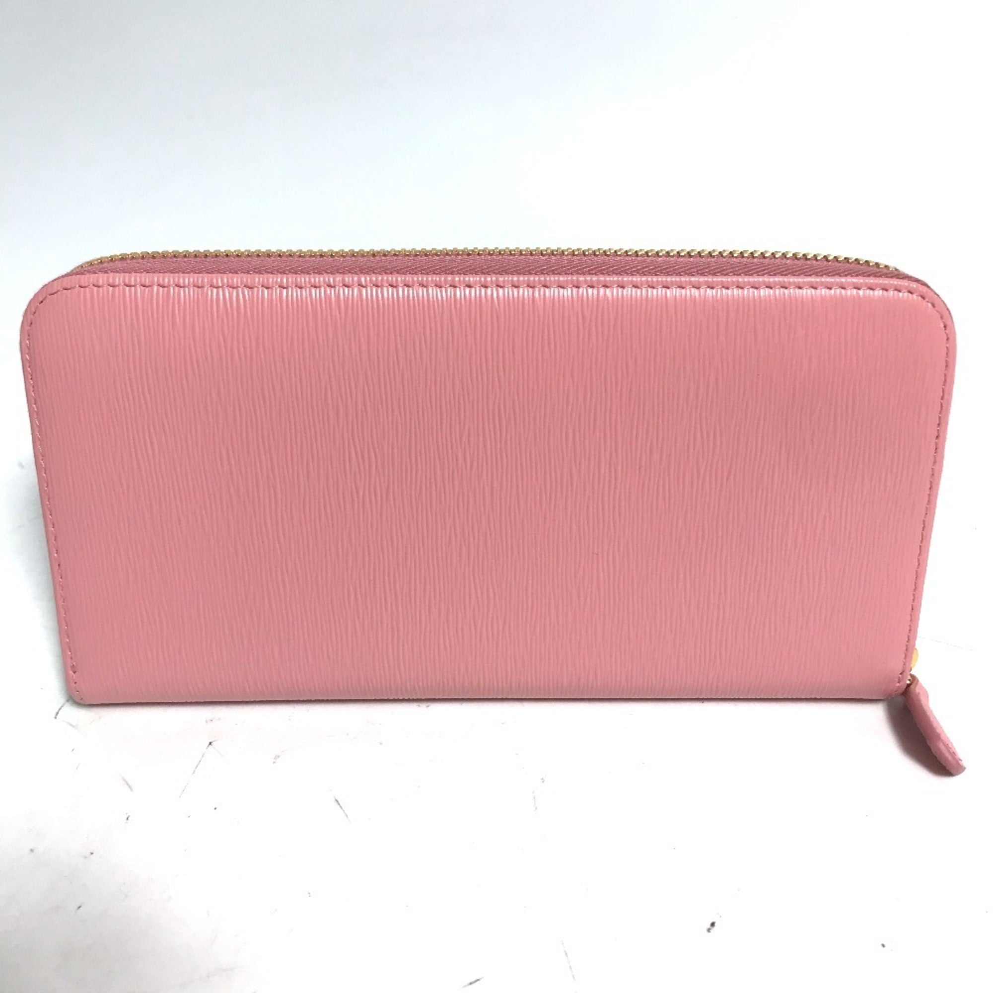 Prada Pink Saffiano Metal Long Wallet (Bi-Fold) (Pre-Owned)